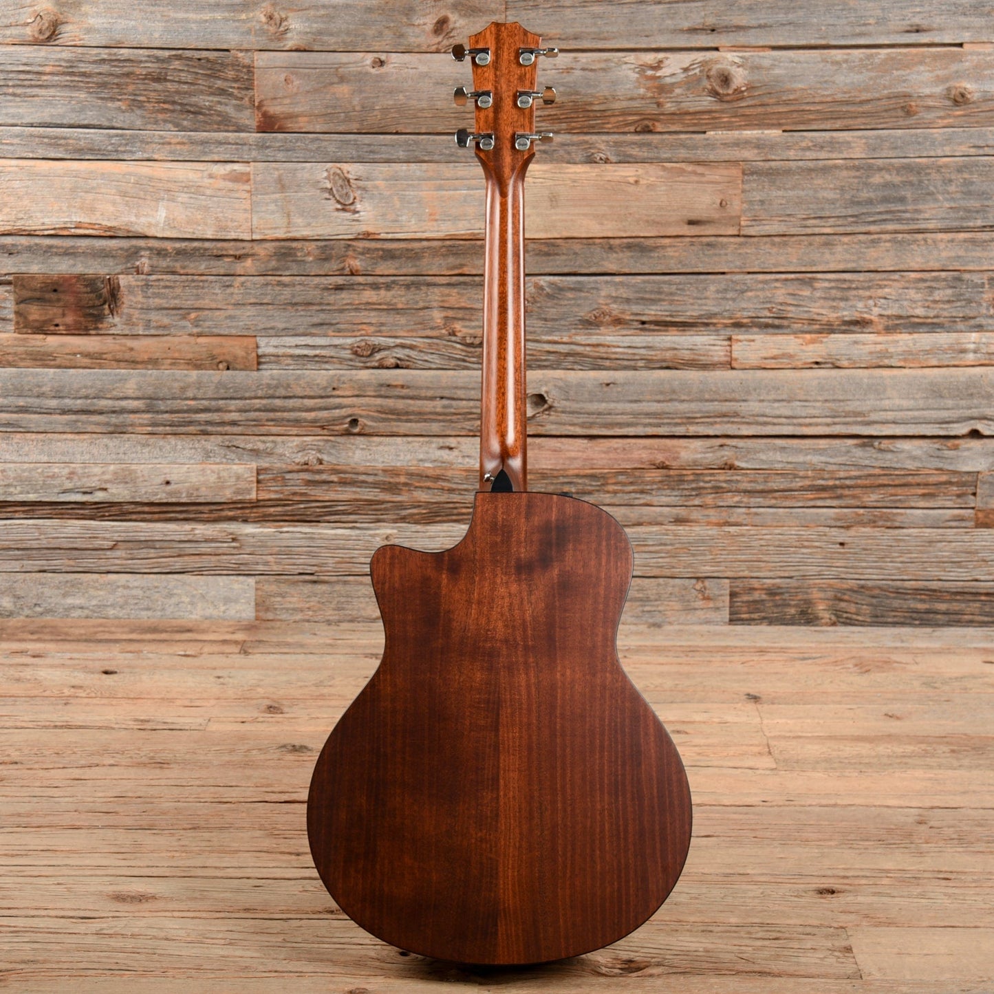 Taylor 326ce Shaded Edgeburst 2017 Acoustic Guitars / Built-in Electronics