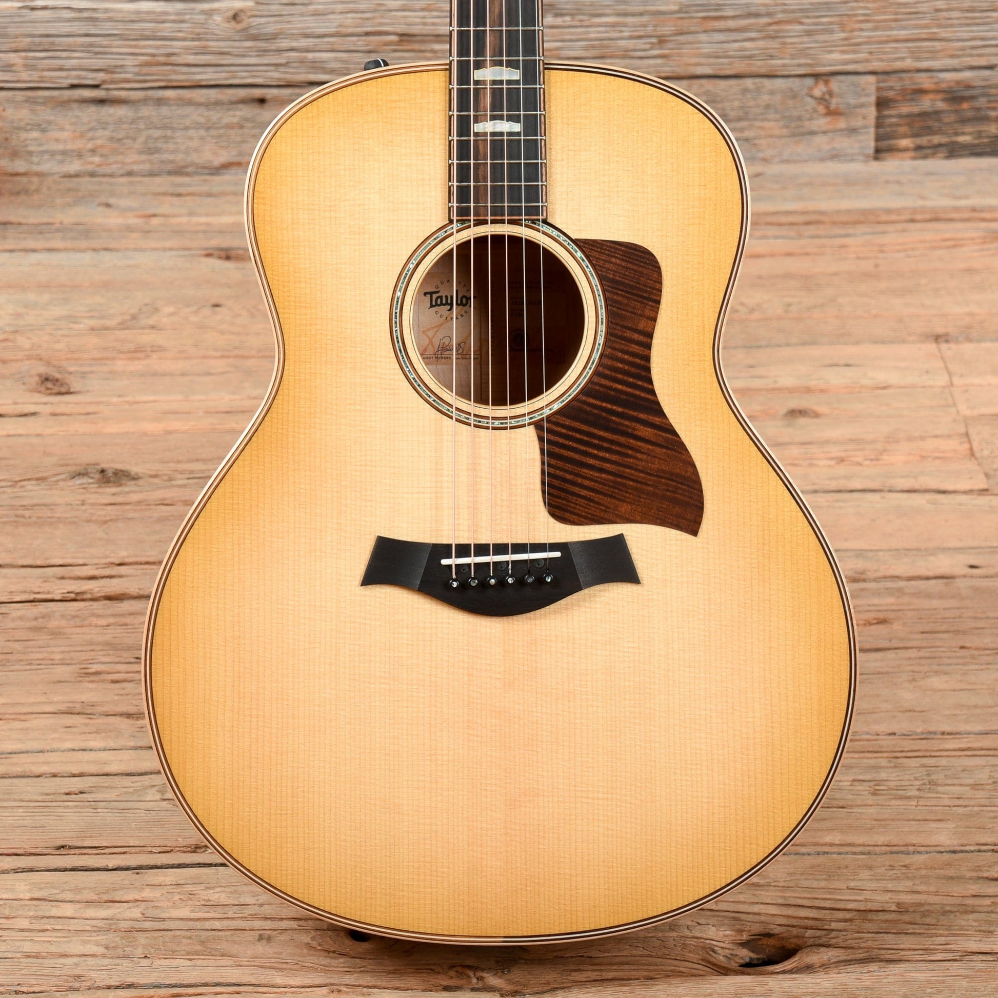 Taylor 618e Natural 2021 Acoustic Guitars / Built-in Electronics