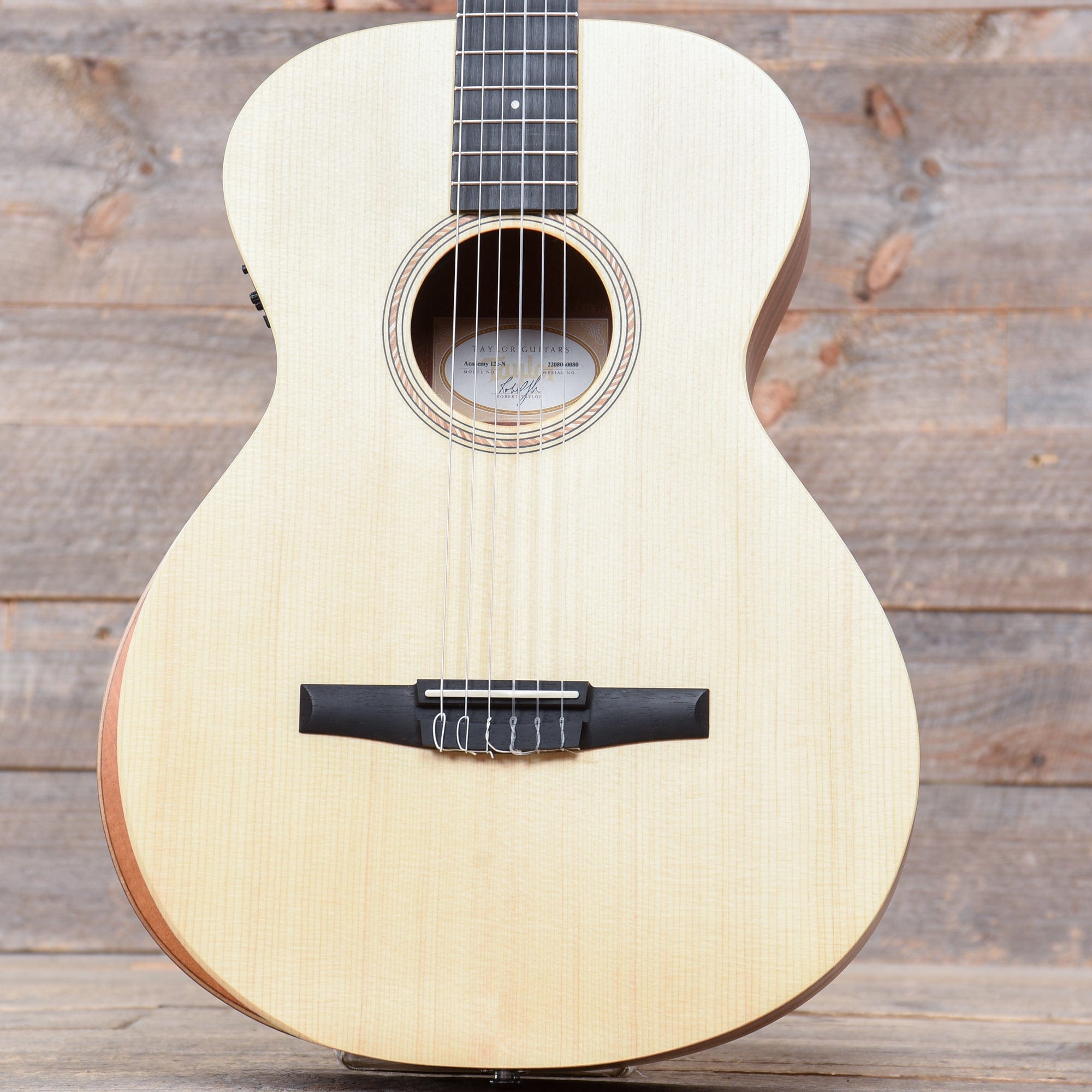 Taylor Academy 12e-N Lutz Spruce/Layered Sapele Grand Concert Nylon String w/ES-N Acoustic Guitars / Built-in Electronics