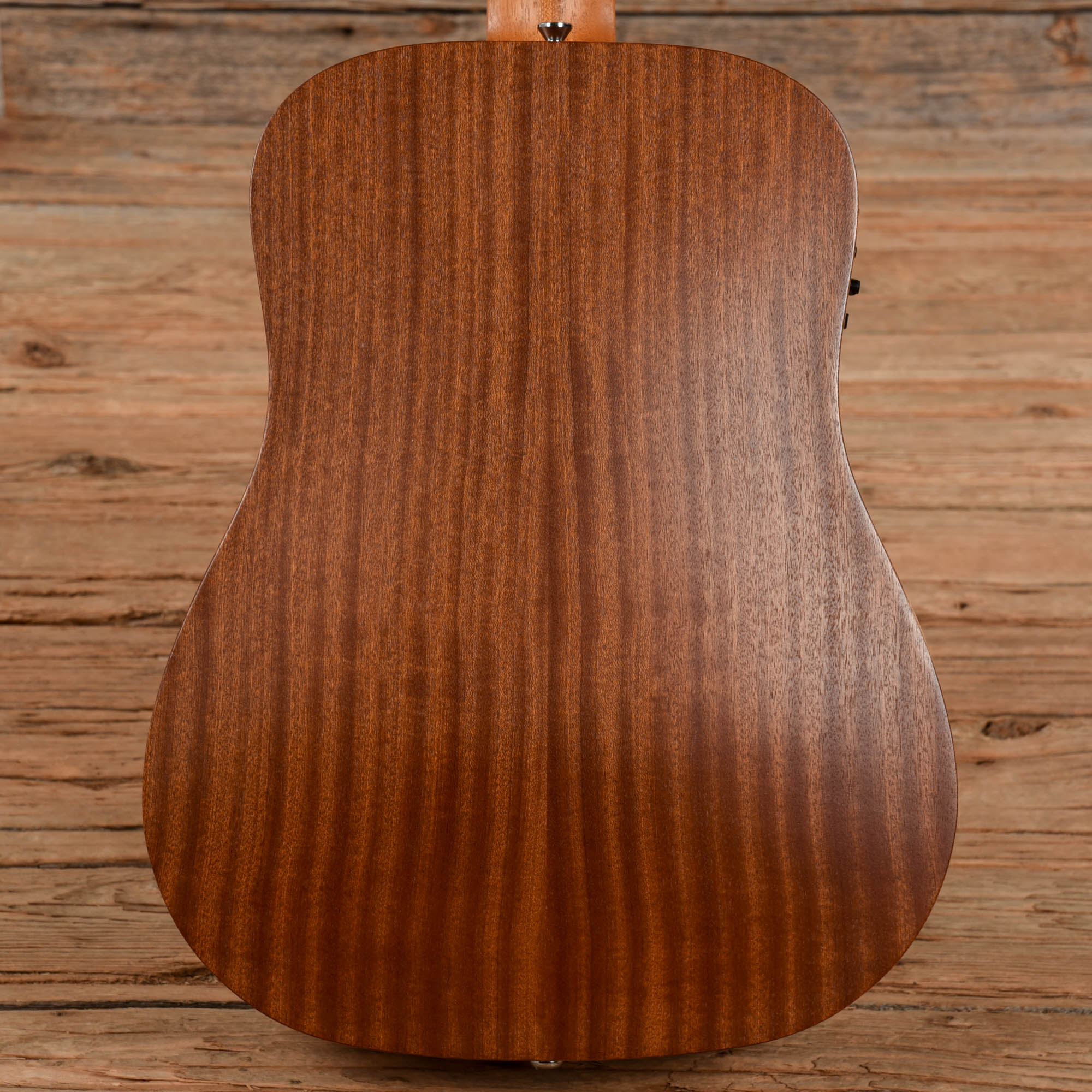 Taylor TSBTe Taylor Swift Signature Baby Taylor Natural 2018 Acoustic Guitars / Built-in Electronics