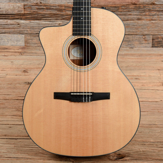 Taylor 114ce-N Natural 2017 LEFTY Acoustic Guitars / Classical