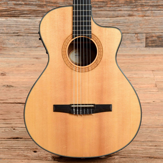 Taylor NS32-CE Natural 2002 Acoustic Guitars / Classical
