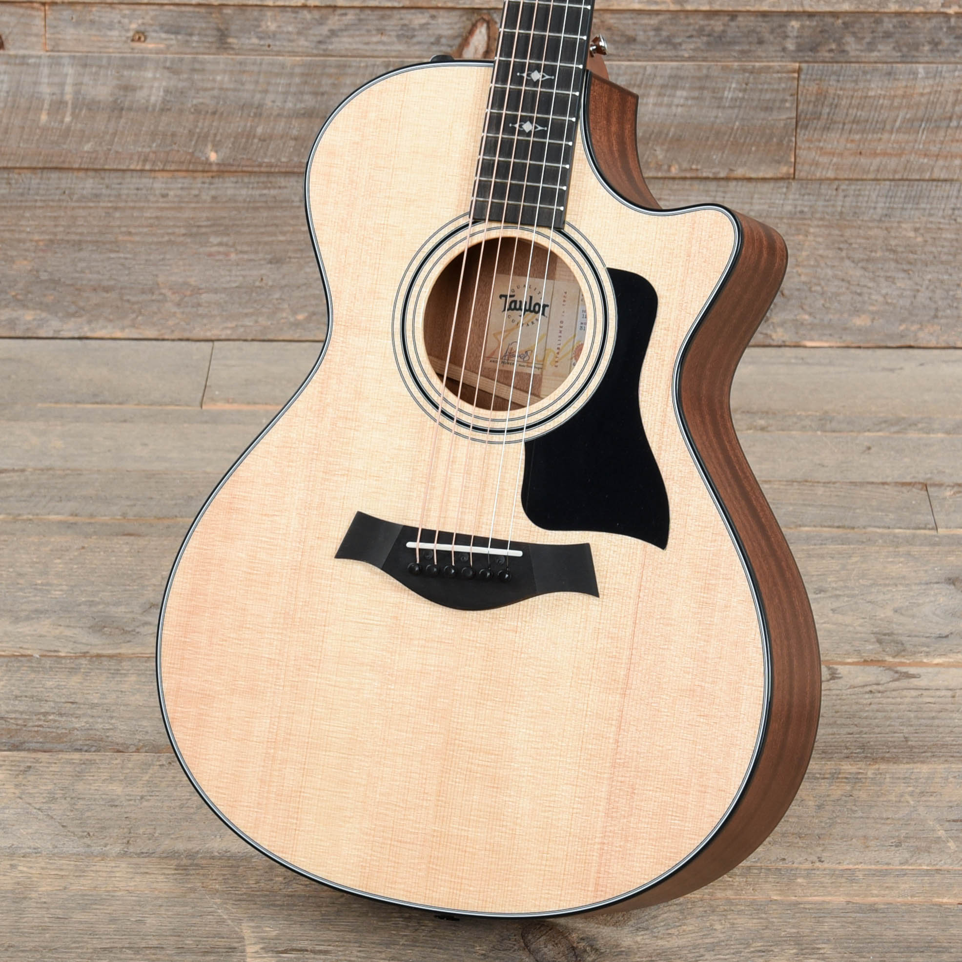 Taylor 312ce Grand Concert Sitka/Sapele Natural ES2 w/V-Class Bracing Acoustic Guitars / Concert