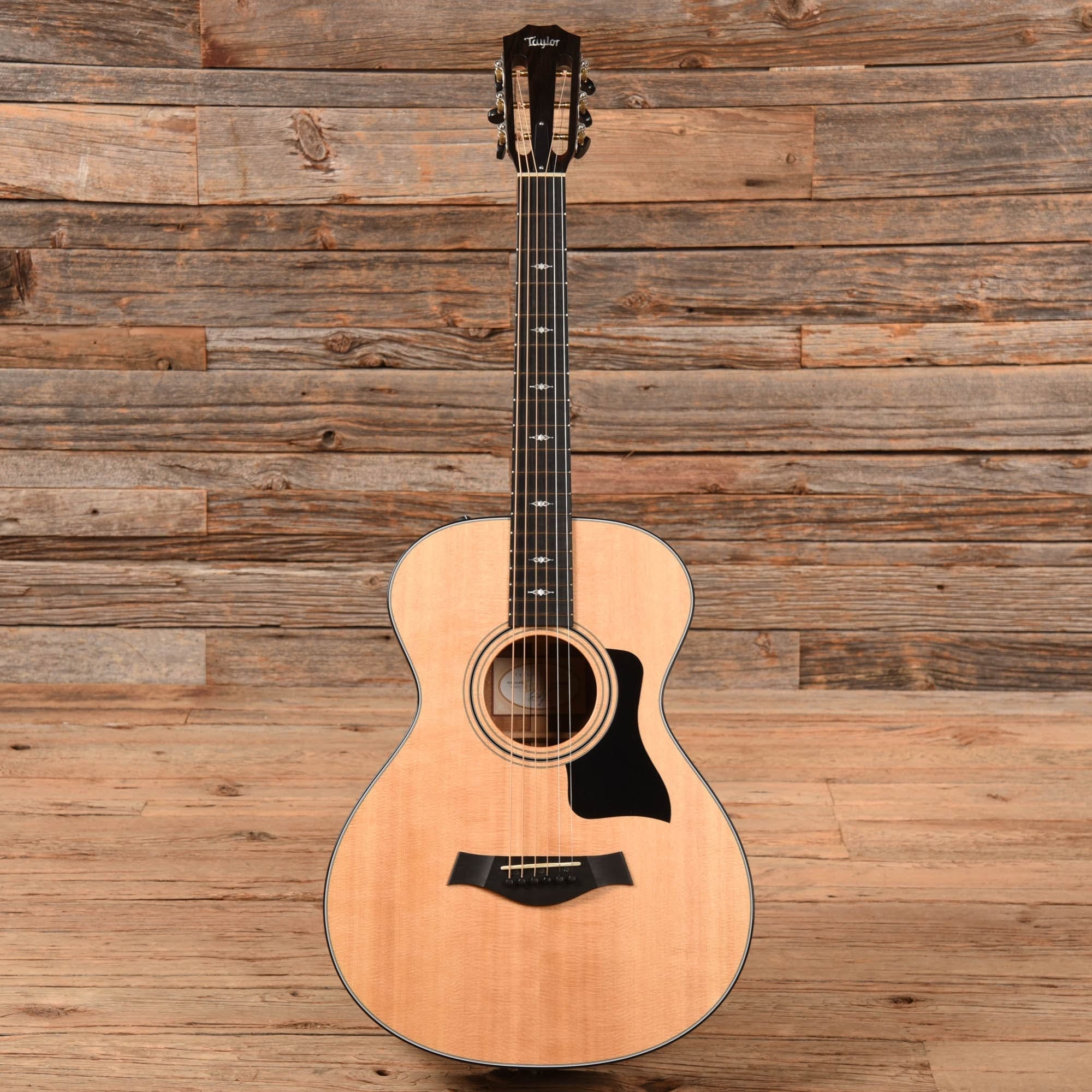 Taylor 312e 12-Fret Natural 2018 Acoustic Guitars / Concert