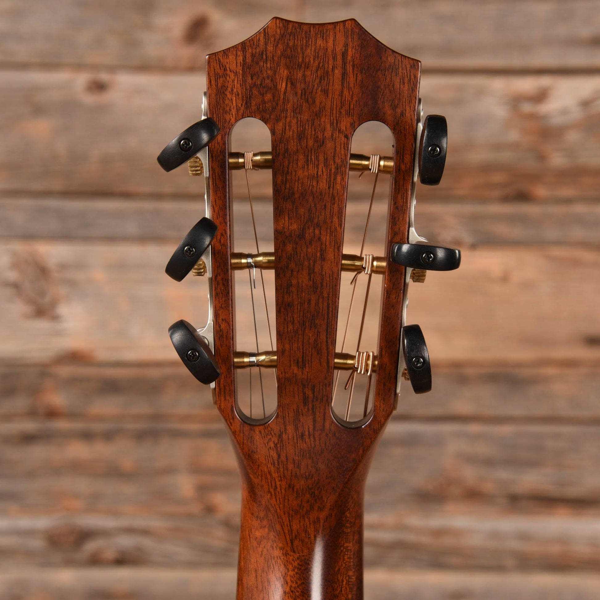 Taylor 312e 12-Fret Natural 2018 Acoustic Guitars / Concert