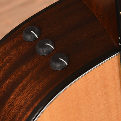 Taylor 312e 12-Fret Natural 2018 Acoustic Guitars / Concert