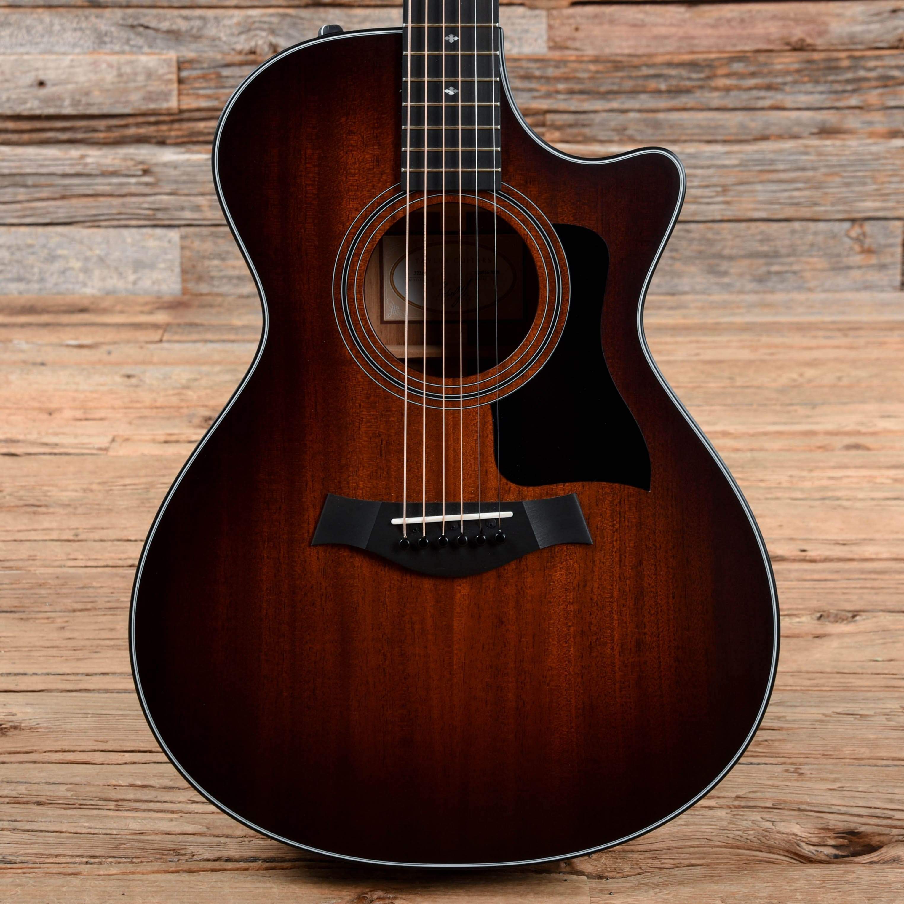 Taylor 322ce Shaded Edgeburst 2017 Acoustic Guitars / Concert