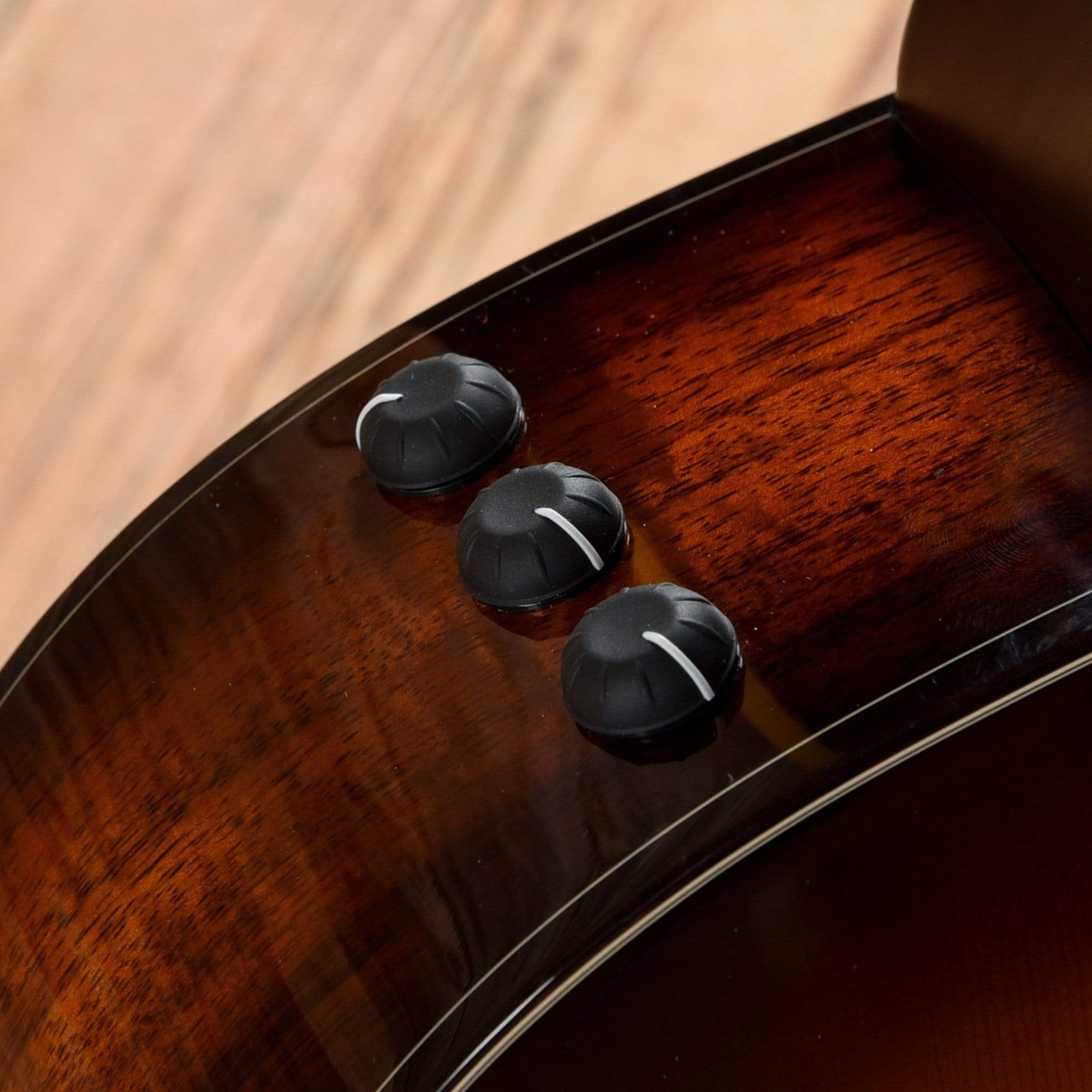 Taylor 512-ce 12-Fret LTD Fall Limited Cedar/Koa Shaded Edgeburst 2019 Acoustic Guitars / Concert