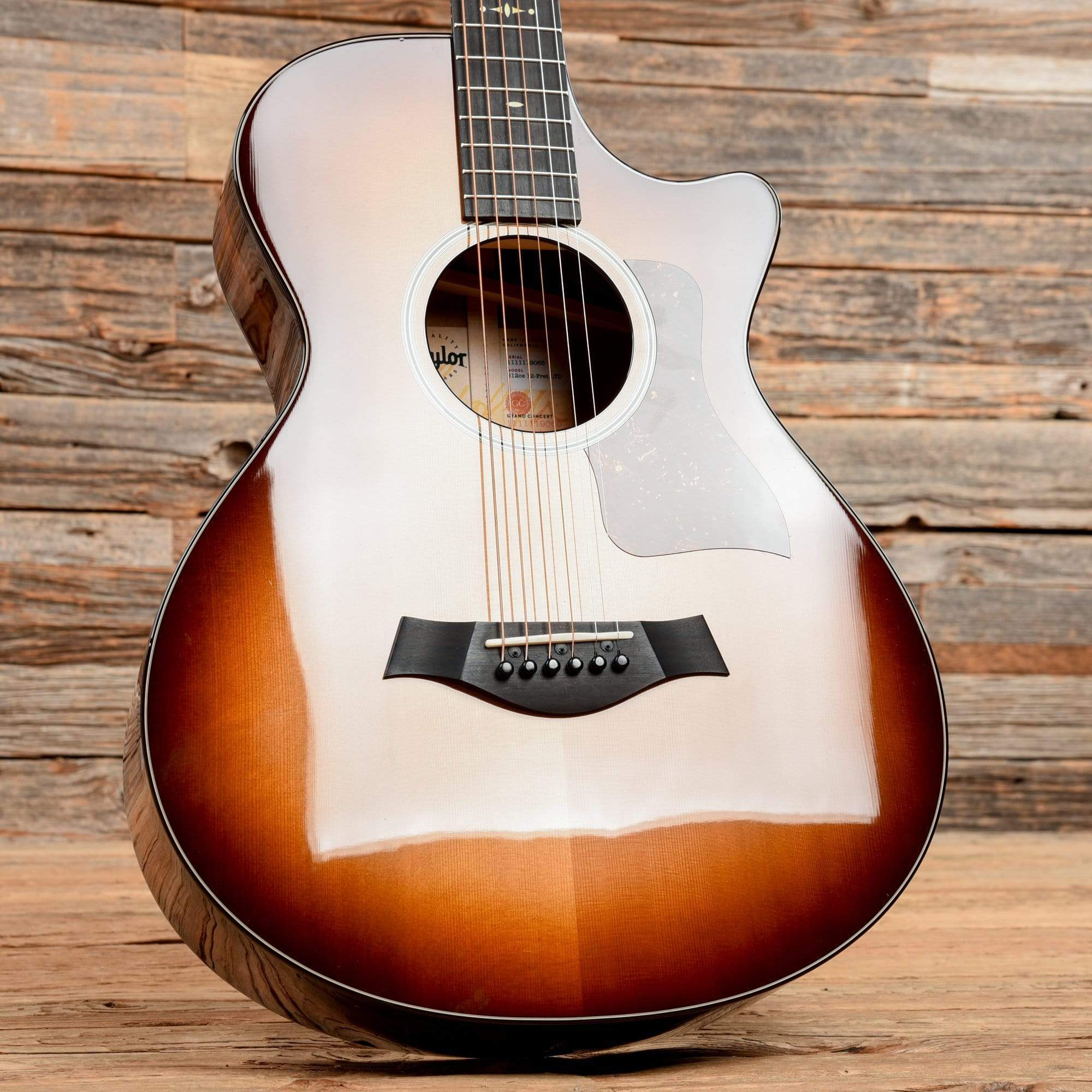 Taylor 512-ce 12-Fret LTD Fall Limited Cedar/Koa Shaded Edgeburst 2019 Acoustic Guitars / Concert