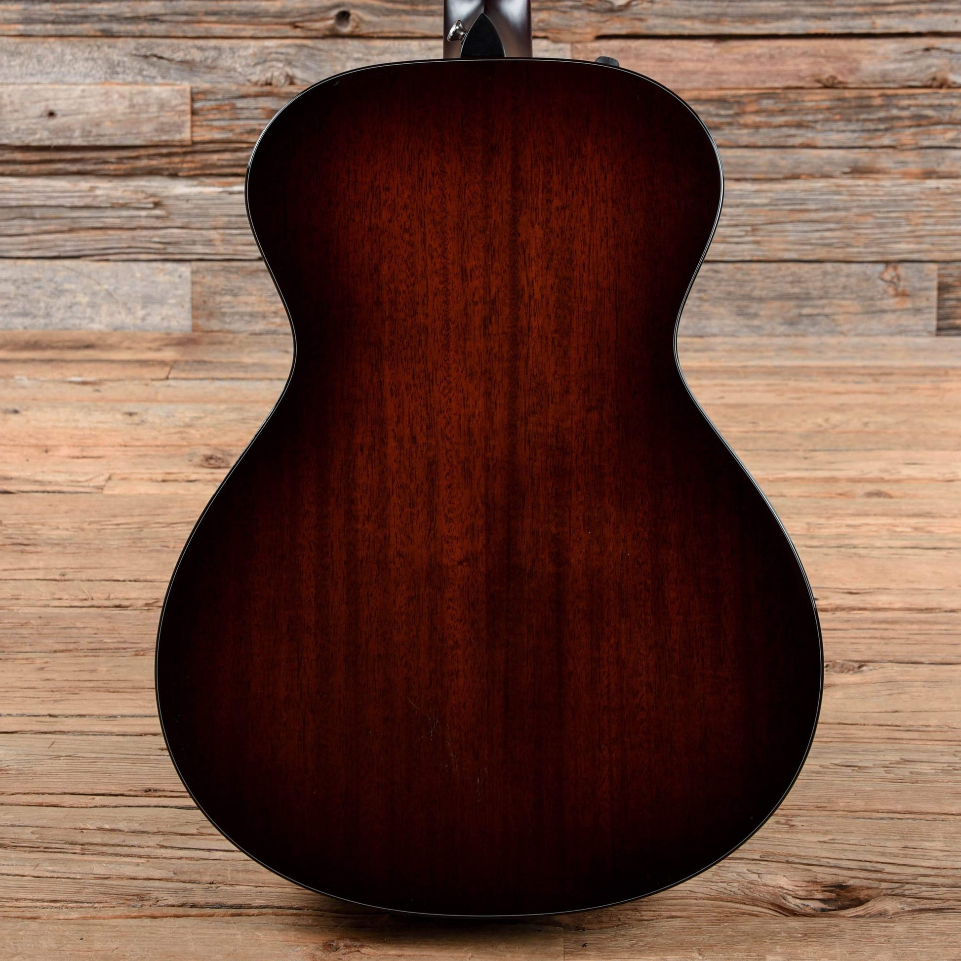 Taylor 522e 12-Fret with V-Class Bracing Shaded Edge Burst 2019 Acoustic Guitars / Concert