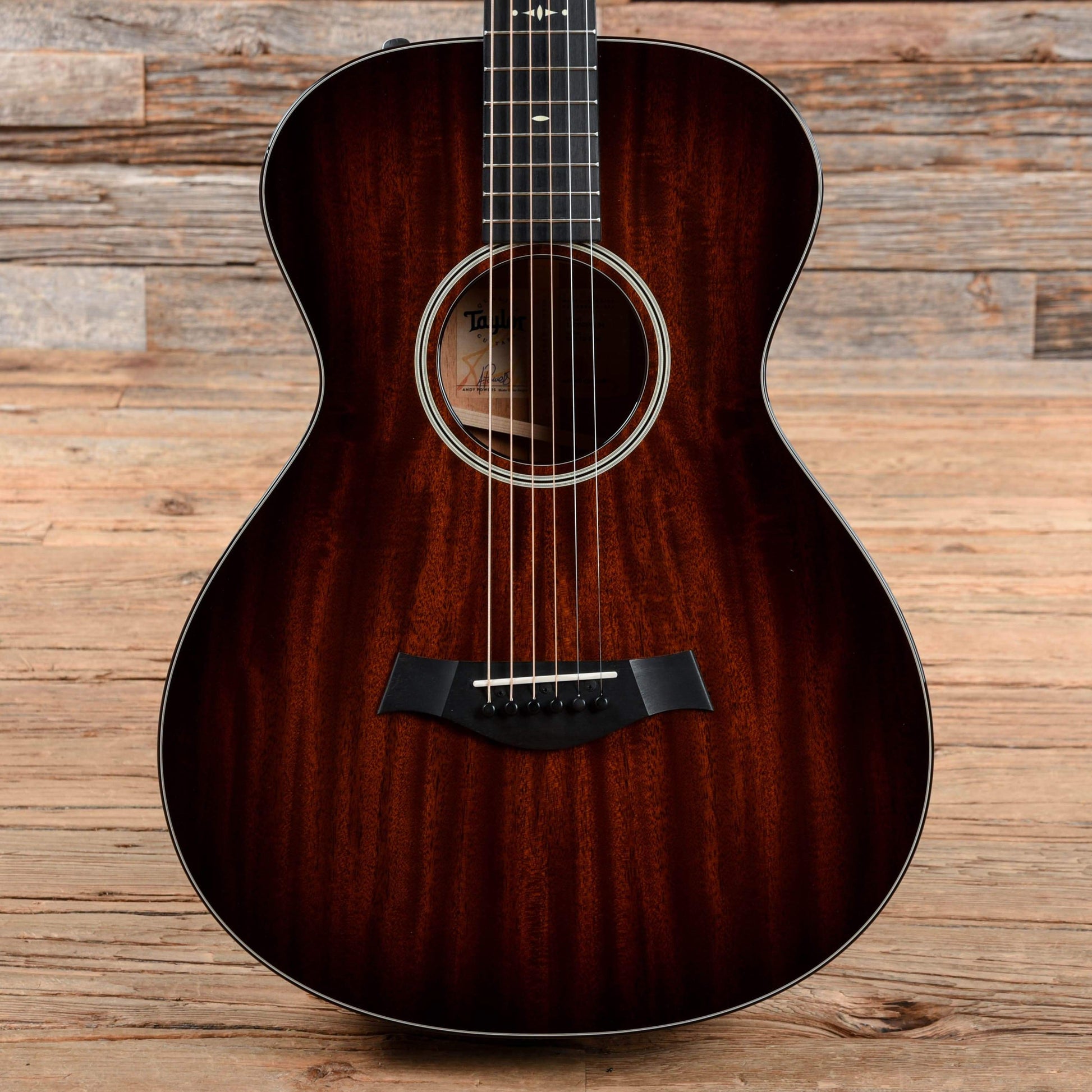 Taylor 522e 12-Fret with V-Class Bracing Shaded Edge Burst 2019 Acoustic Guitars / Concert