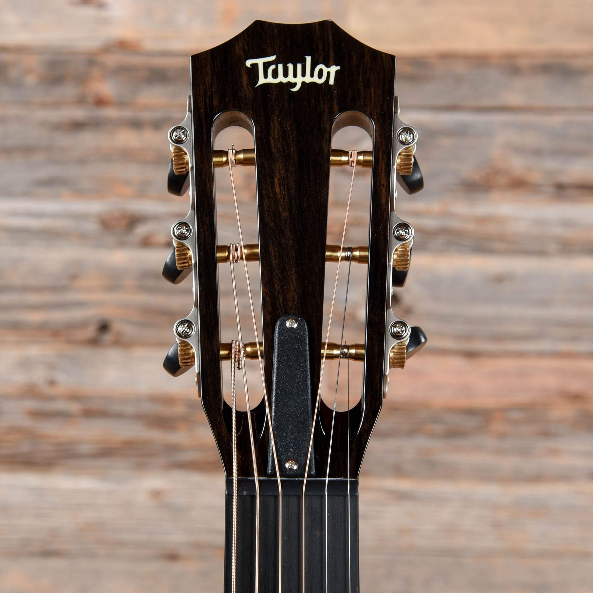 Taylor 522e 12-Fret with V-Class Bracing Shaded Edge Burst 2019 Acoustic Guitars / Concert