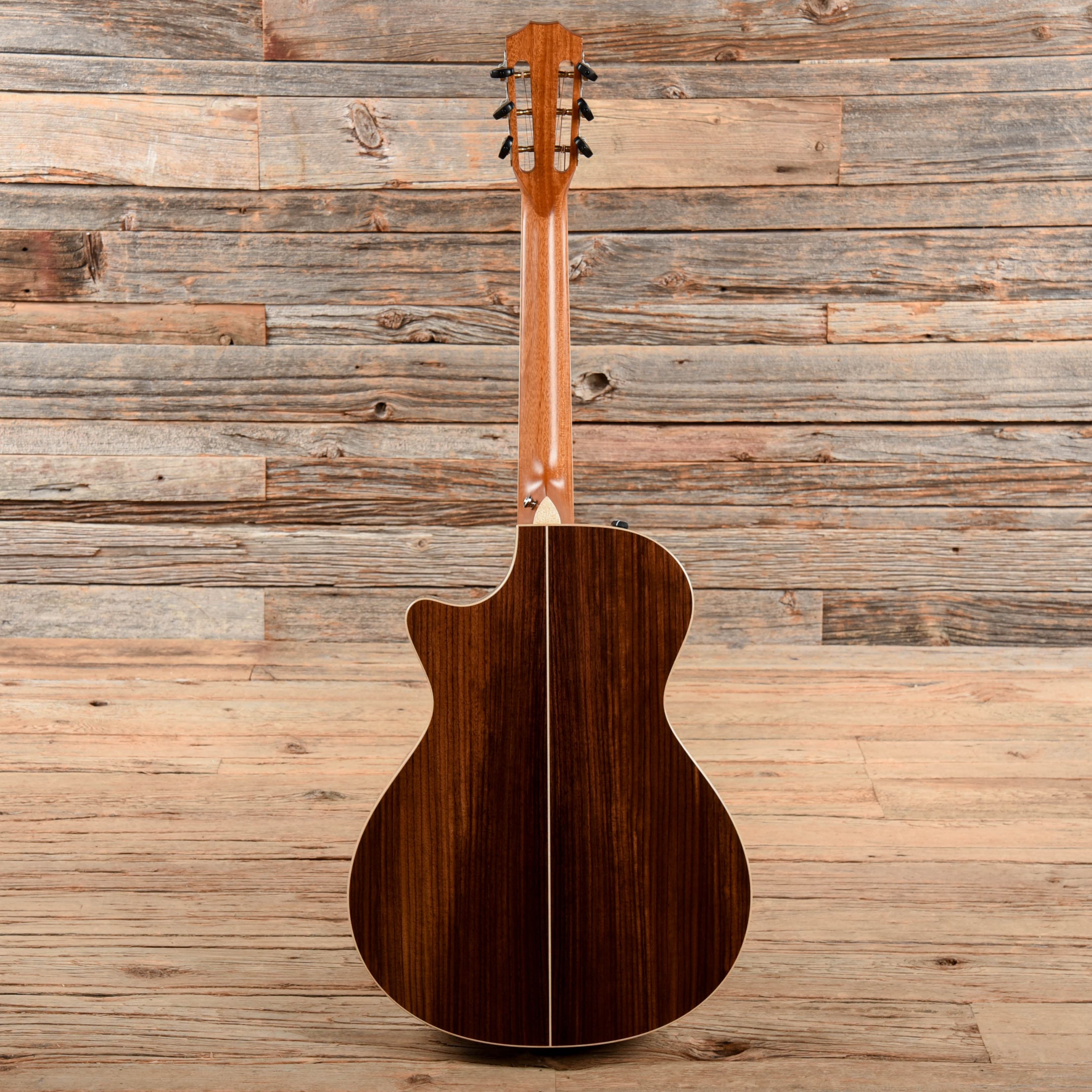 Taylor 812e 12-Fret Natural 2018 Acoustic Guitars / Concert