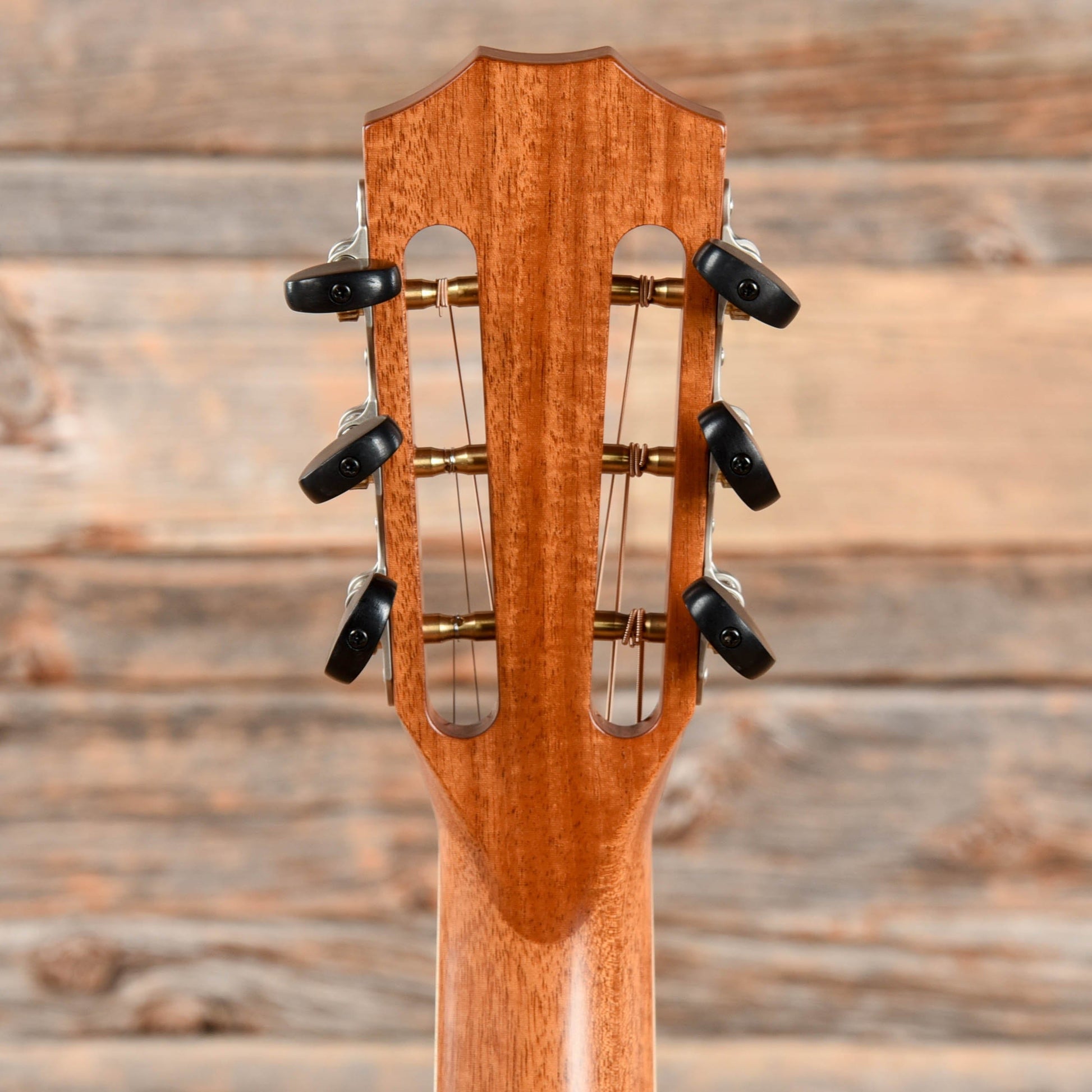Taylor 812e 12-Fret Natural 2018 Acoustic Guitars / Concert
