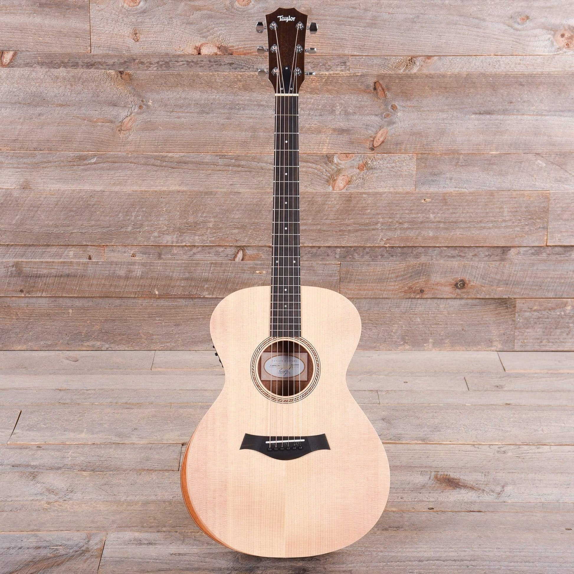 Taylor Academy 12e Grand Concert Sitka Spruce/Sapele Acoustic Guitars / Concert