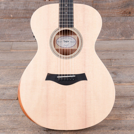 Taylor Academy 12e Grand Concert Sitka Spruce/Sapele Maple Neck Acoustic Guitars / Concert
