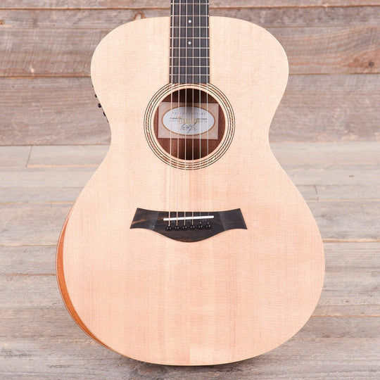 Taylor Academy 12e Grand Concert Sitka Spruce/Sapele Maple Neck Acoustic Guitars / Concert
