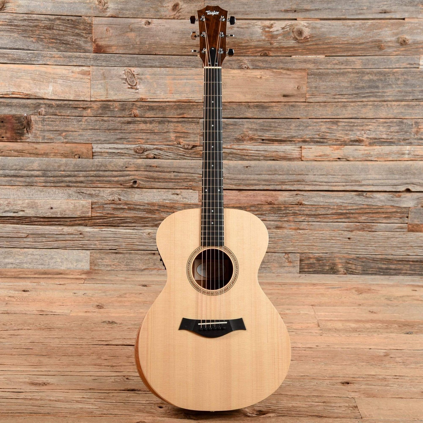 Taylor Academy 12e Grand Concert Sitka Spruce/Sapele Maple Neck Acoustic Guitars / Concert