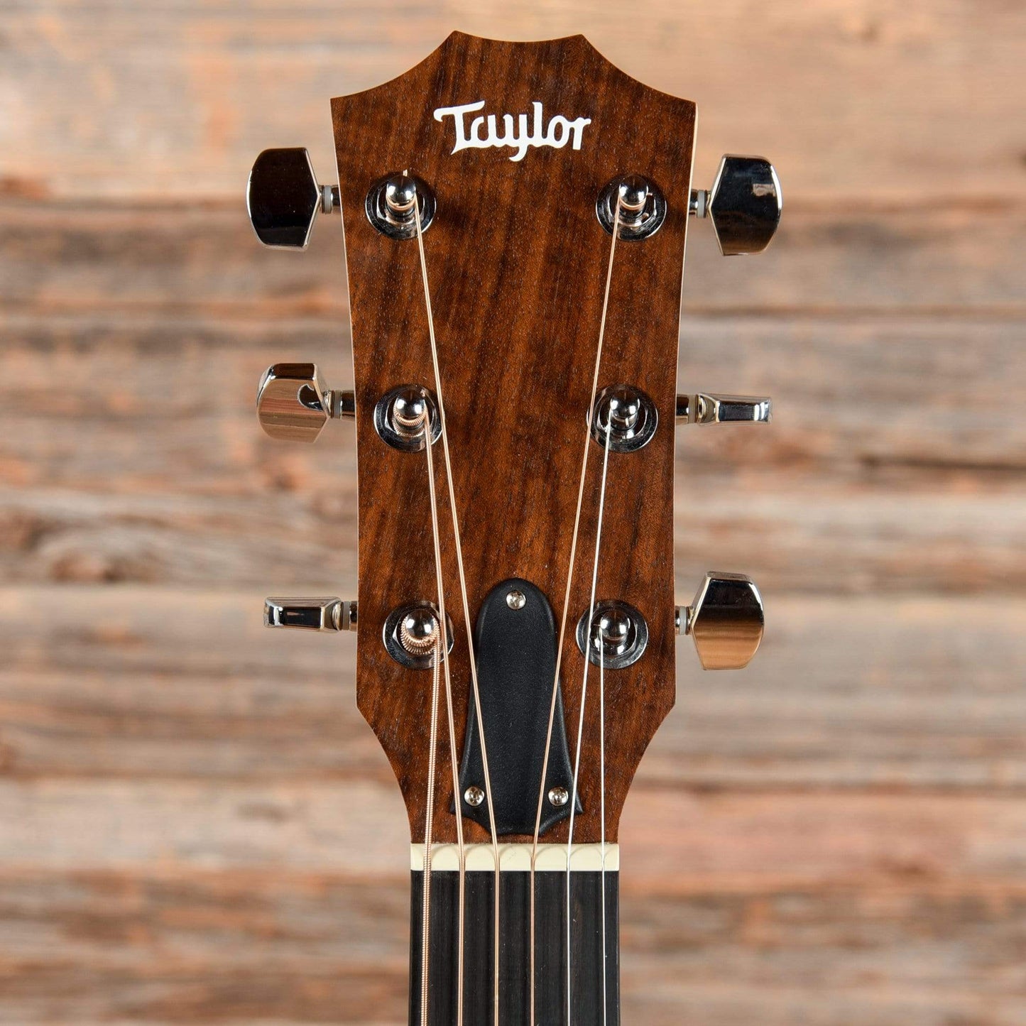 Taylor Academy 12e Grand Concert Sitka Spruce/Sapele Maple Neck Acoustic Guitars / Concert