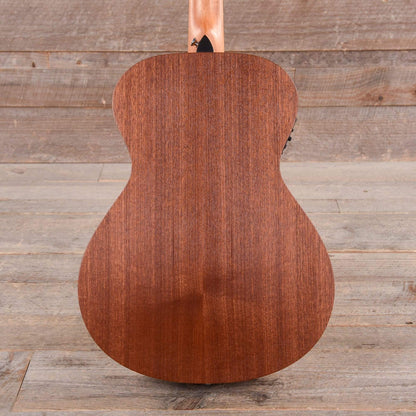 Taylor Academy 12e-N Lutz Spruce/Layered Sapele Grand Concert Nylon String w/ES-B Acoustic Guitars / Concert