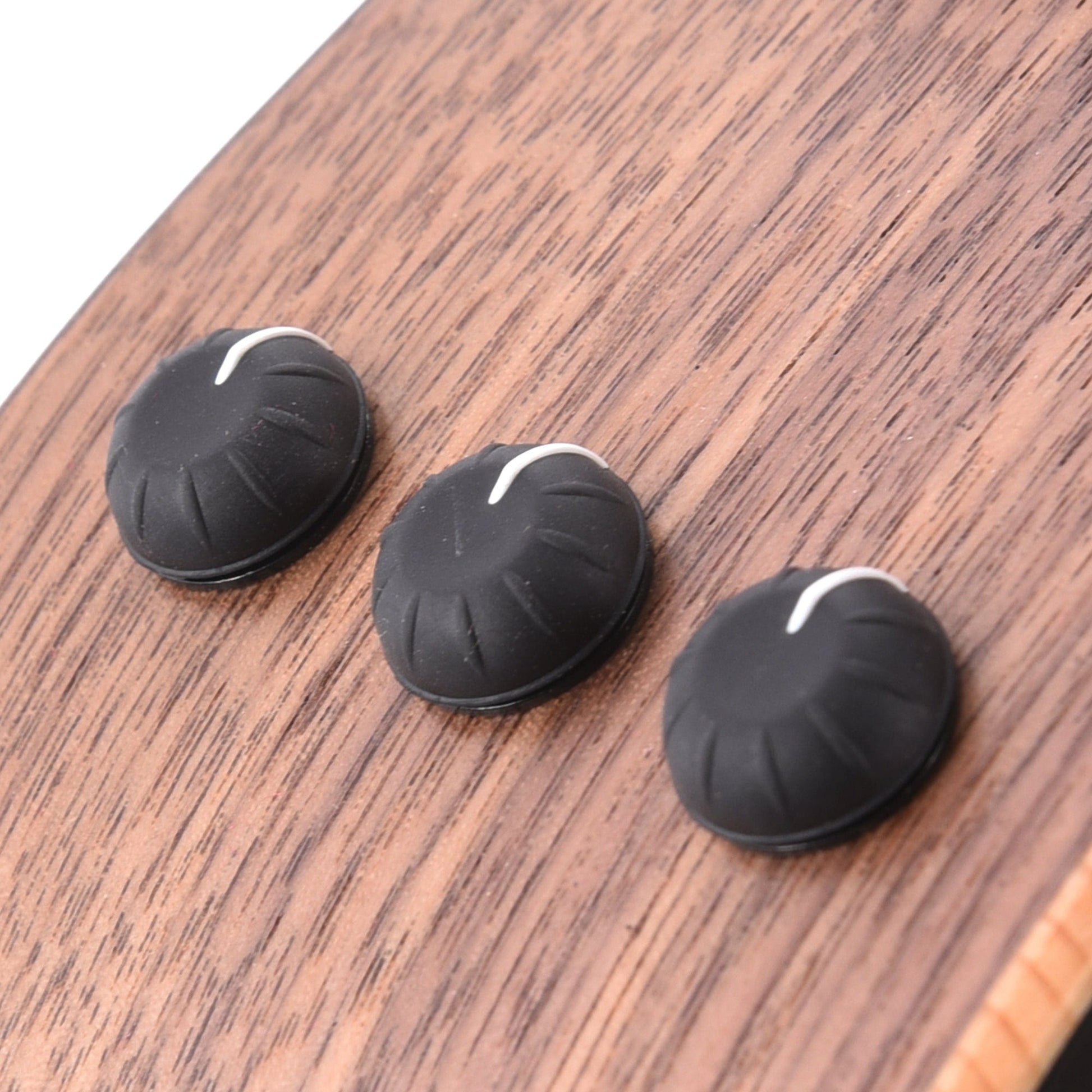 Taylor American Dream AD12e-SB Grand Concert Sitka/Walnut Tobacco Sunburst w/Aerocase Acoustic Guitars / Concert