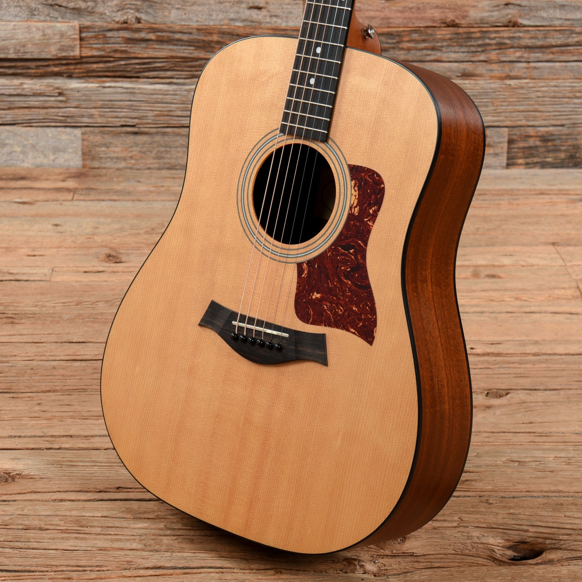 Taylor 110 Natural 2004 Acoustic Guitars / Dreadnought