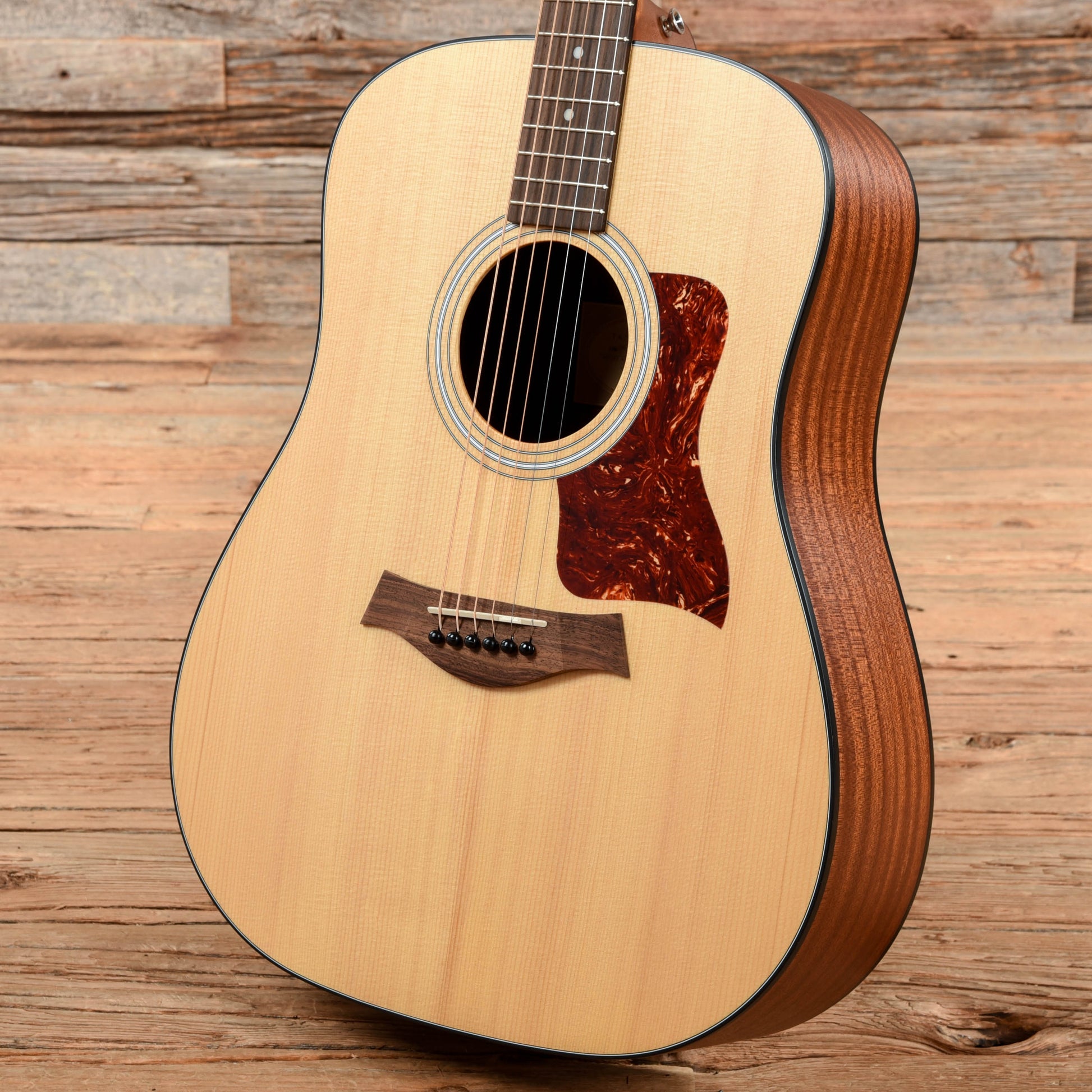 Taylor 110 Natural 2008 Acoustic Guitars / Dreadnought