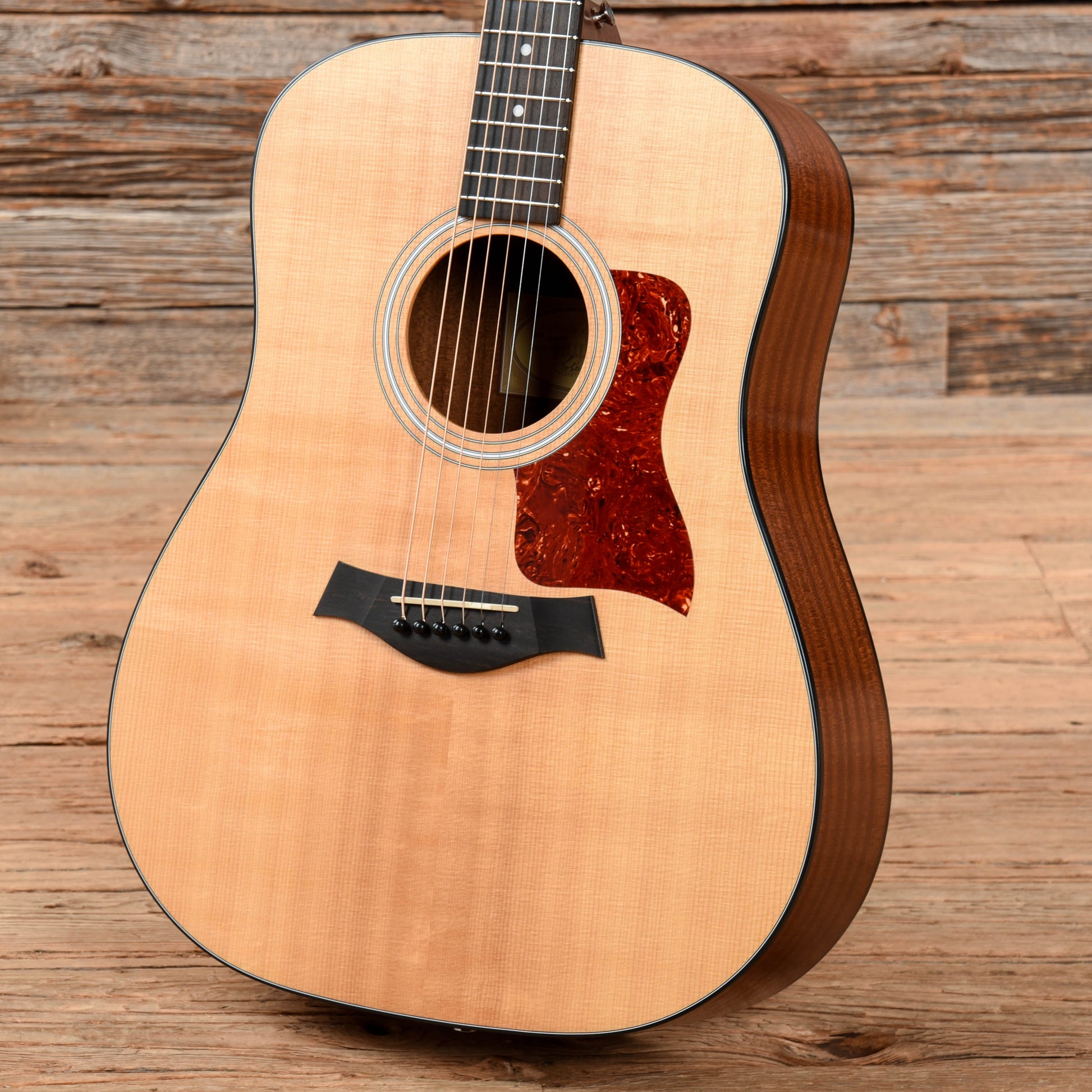Taylor 110 Natural 2010 Acoustic Guitars / Dreadnought