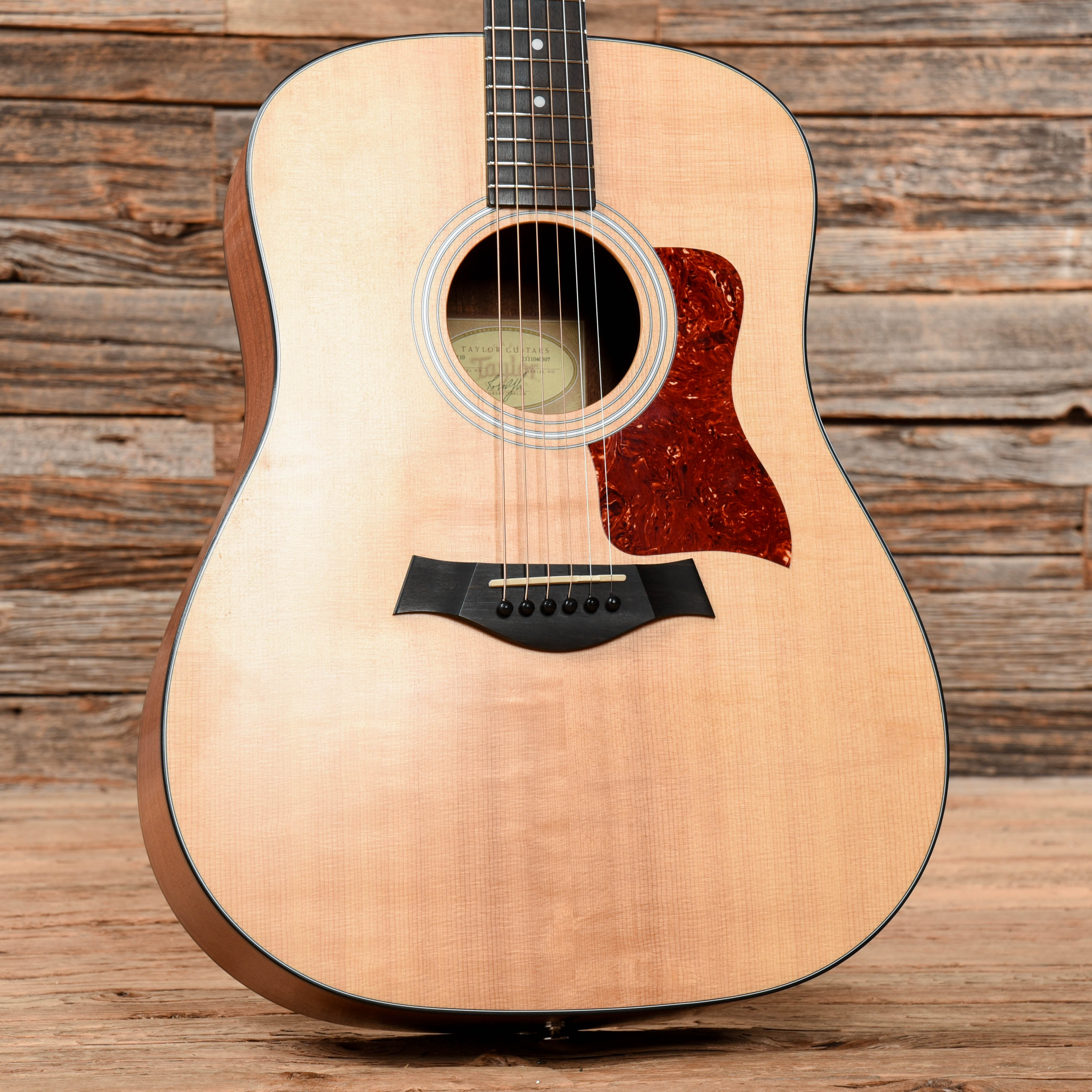 Taylor 110 Natural 2010 Acoustic Guitars / Dreadnought