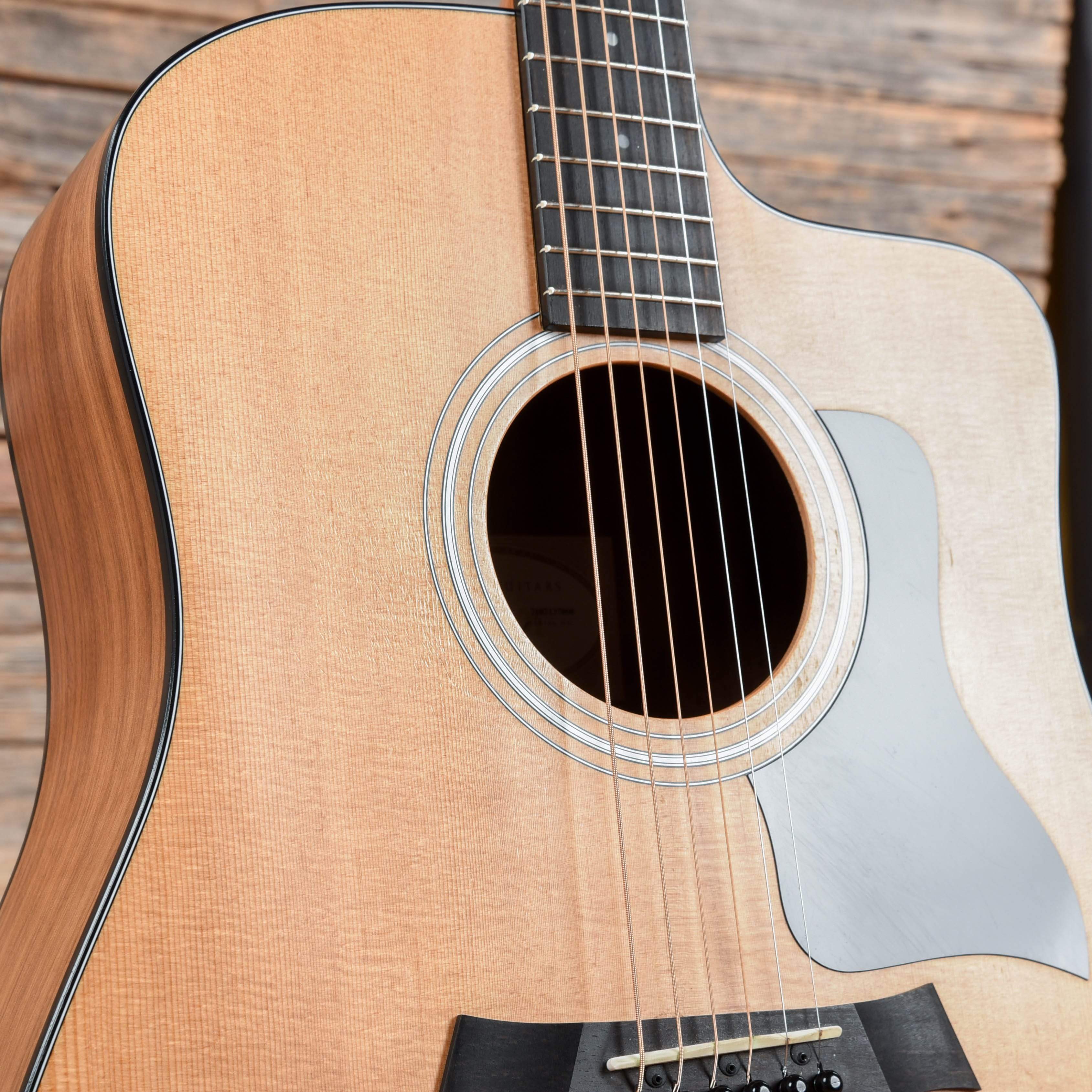 Taylor 110ce Natural 2017 Acoustic Guitars / Dreadnought
