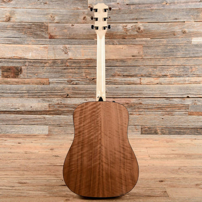 Taylor 110e Sitka/Walnut Dreadnought ES2 Acoustic Guitars / Dreadnought