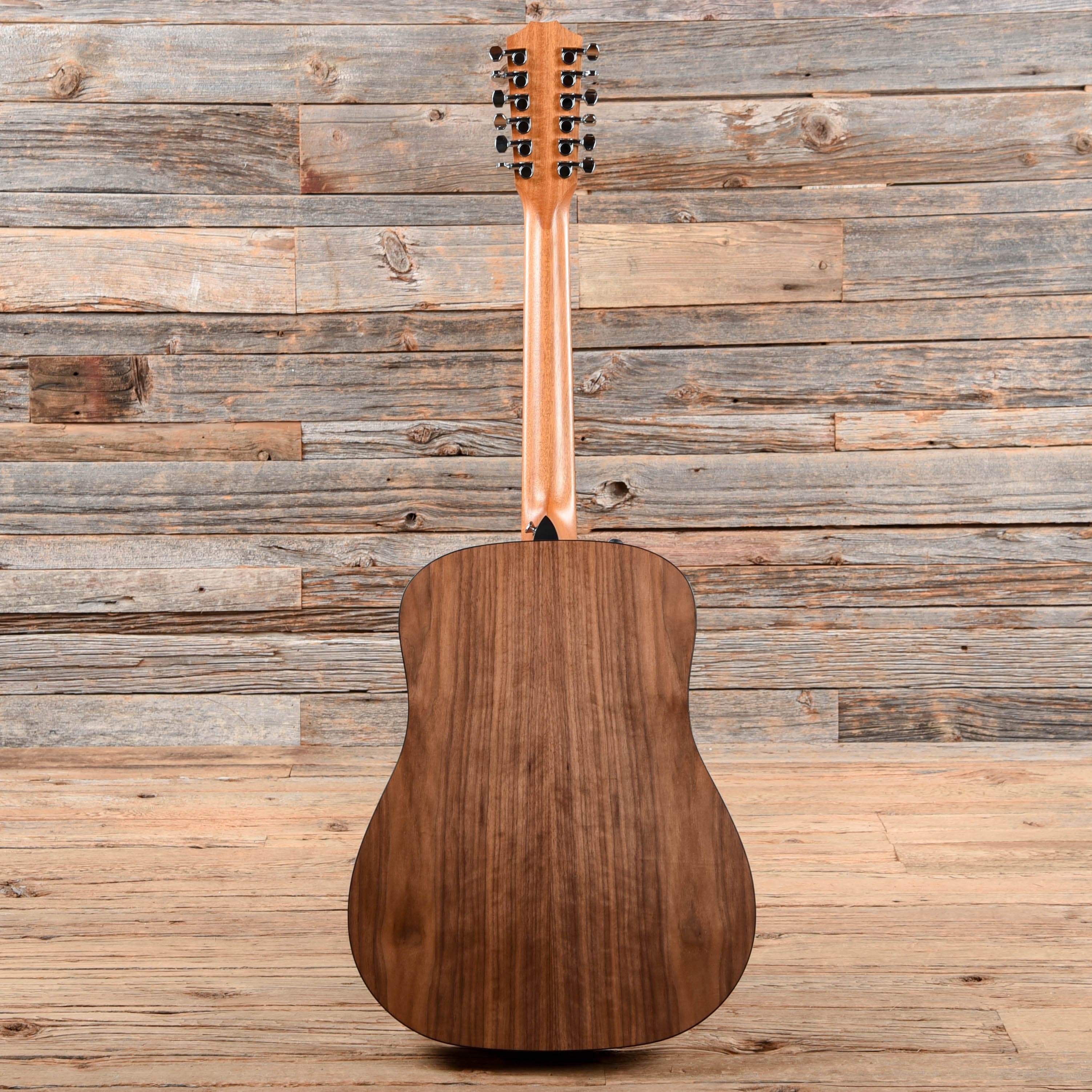 Taylor 150e Natural 2018 Acoustic Guitars / Dreadnought