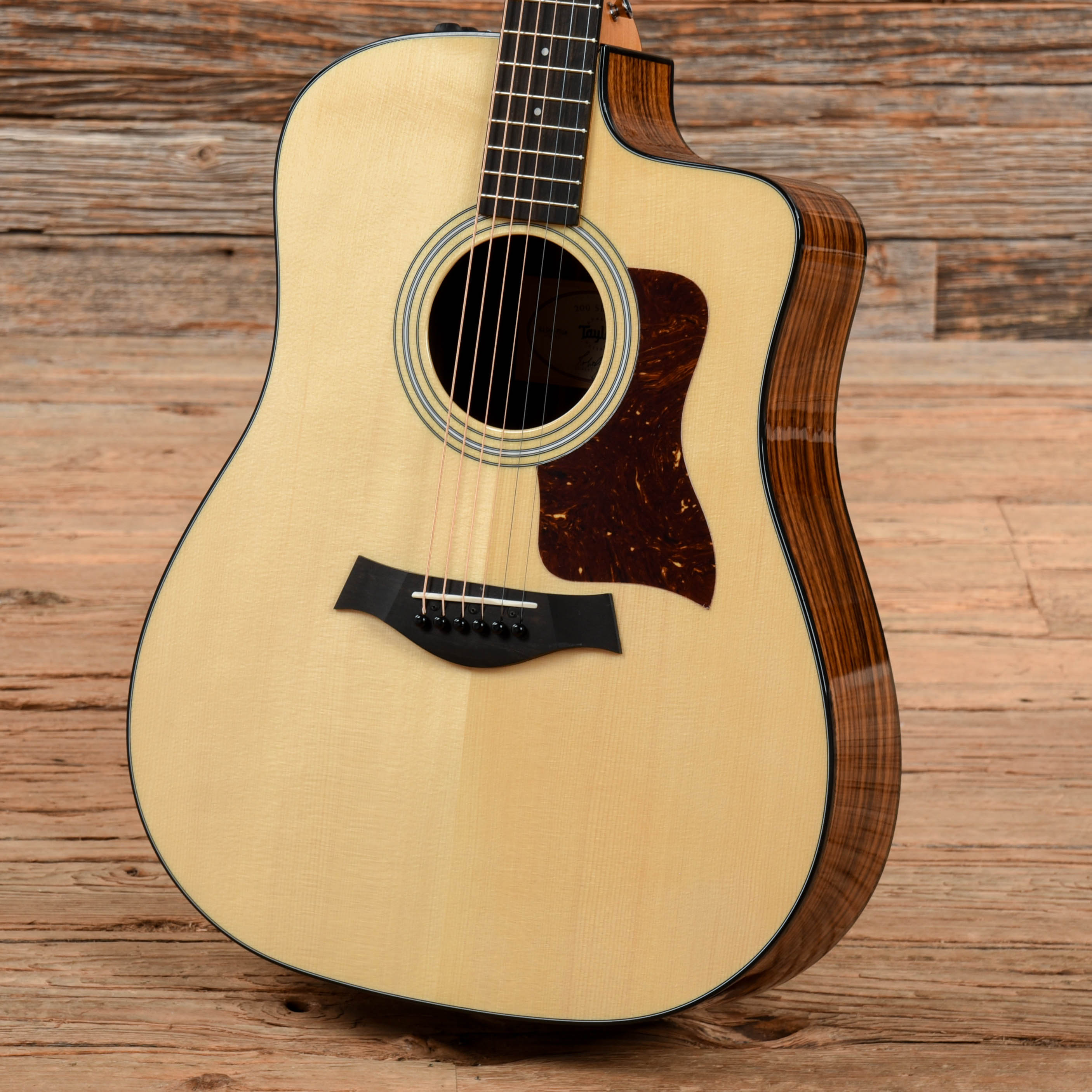 Taylor 210ce Plus Dreadnought Sitka/Rosewood Natural ES2 Acoustic Guitars / Dreadnought