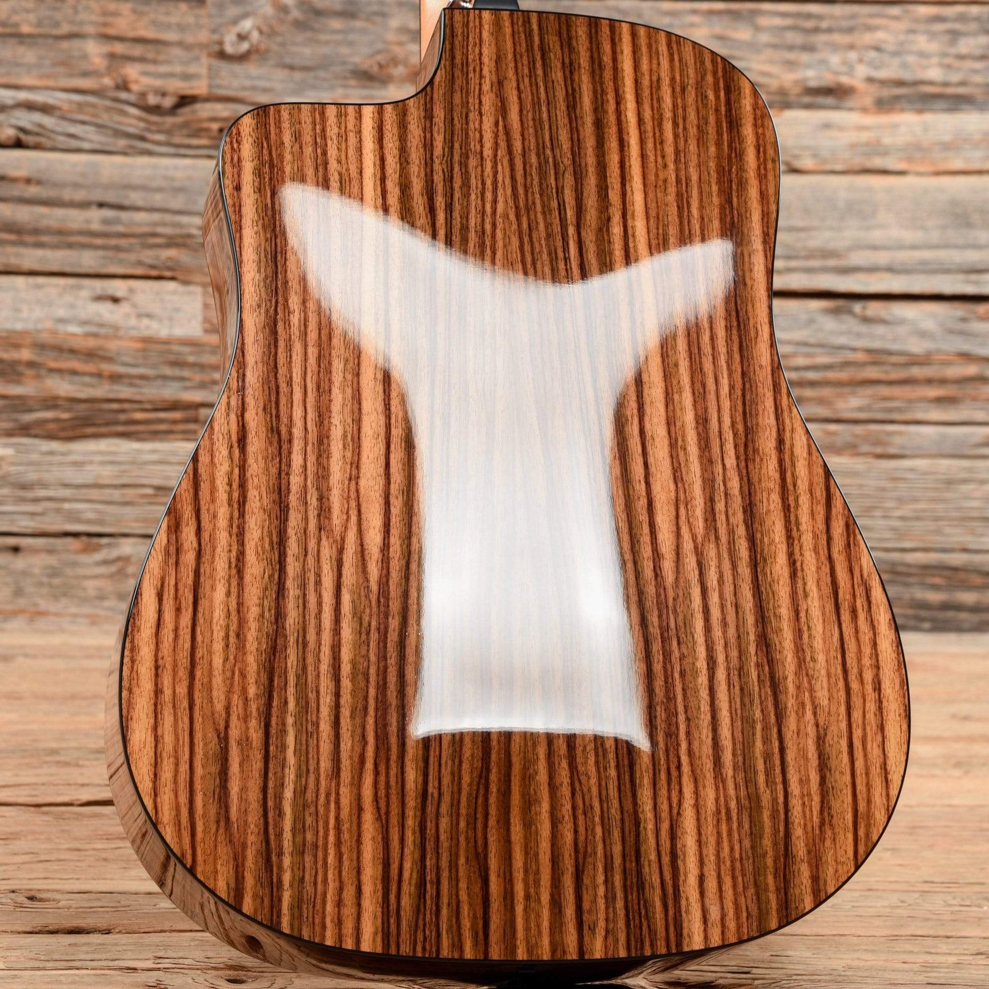 Taylor 210ce Plus Natural 2020 Acoustic Guitars / Dreadnought