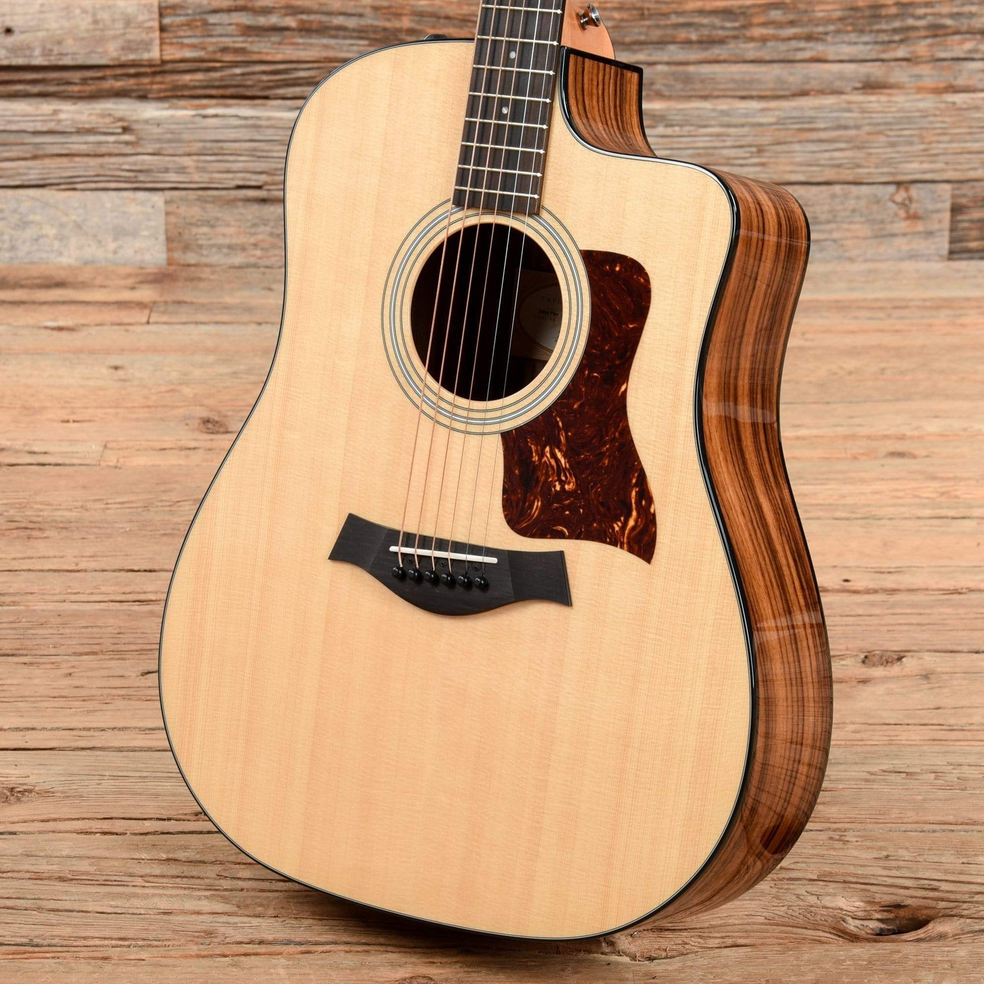 Taylor 210ce Plus Natural 2020 Acoustic Guitars / Dreadnought