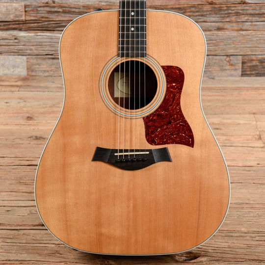 Taylor 210e Natural 2009 Acoustic Guitars / Dreadnought