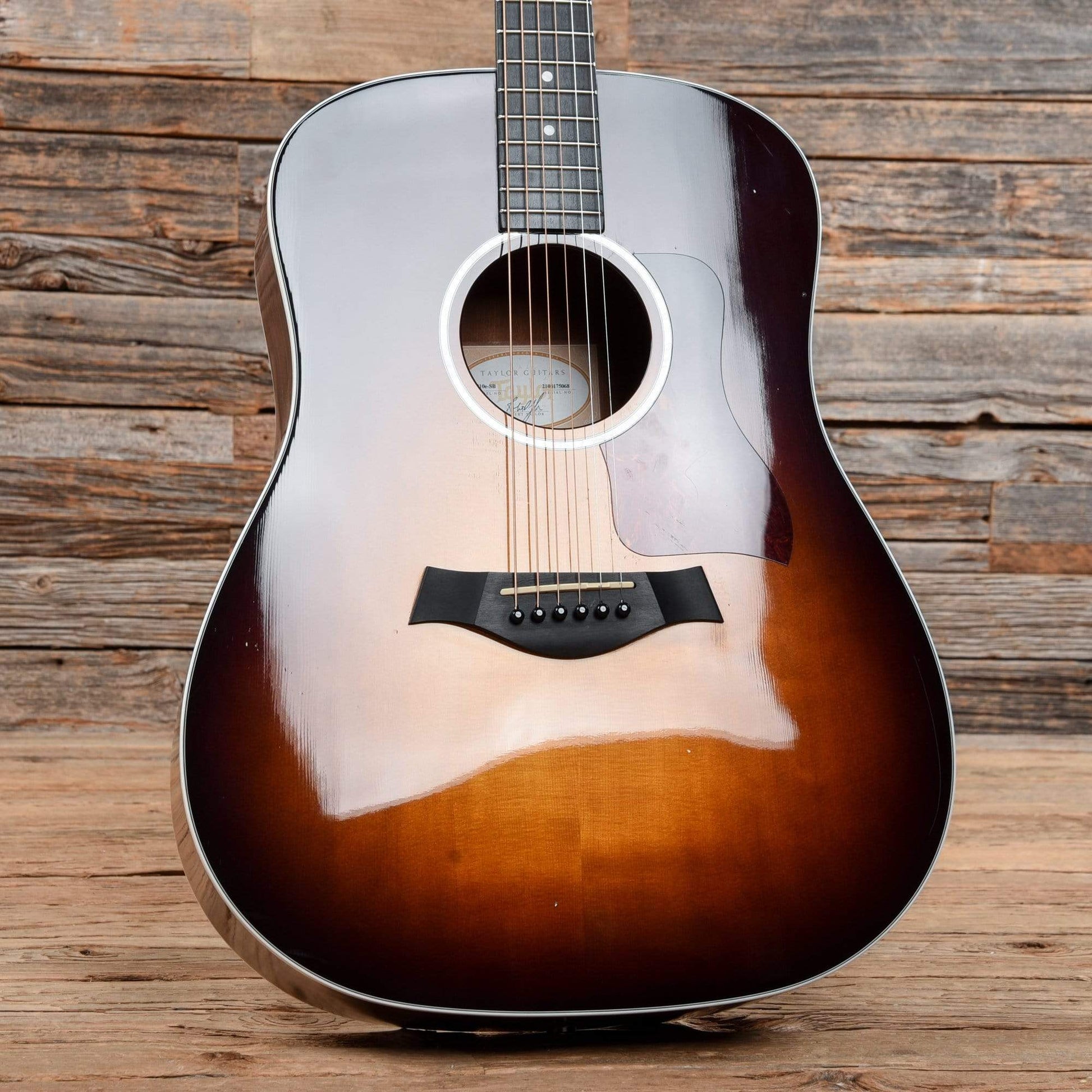 Taylor 210e-SB Sunburst 2015 Acoustic Guitars / Dreadnought