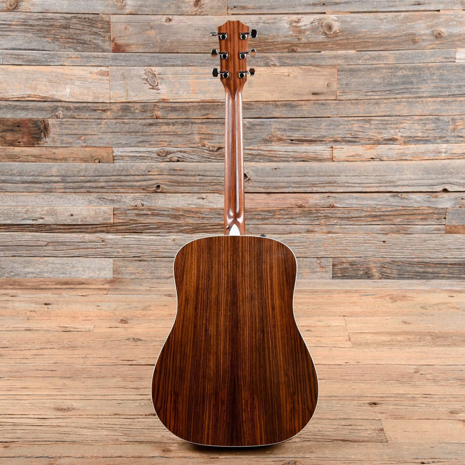 Taylor 210e-SB Sunburst 2015 Acoustic Guitars / Dreadnought