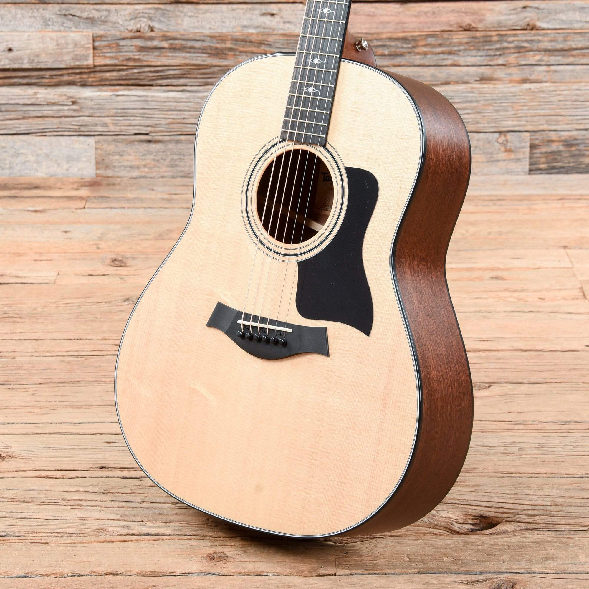 Taylor 317e Sitka/Sapele Grand Pacific ES2 Acoustic Guitars / Dreadnought