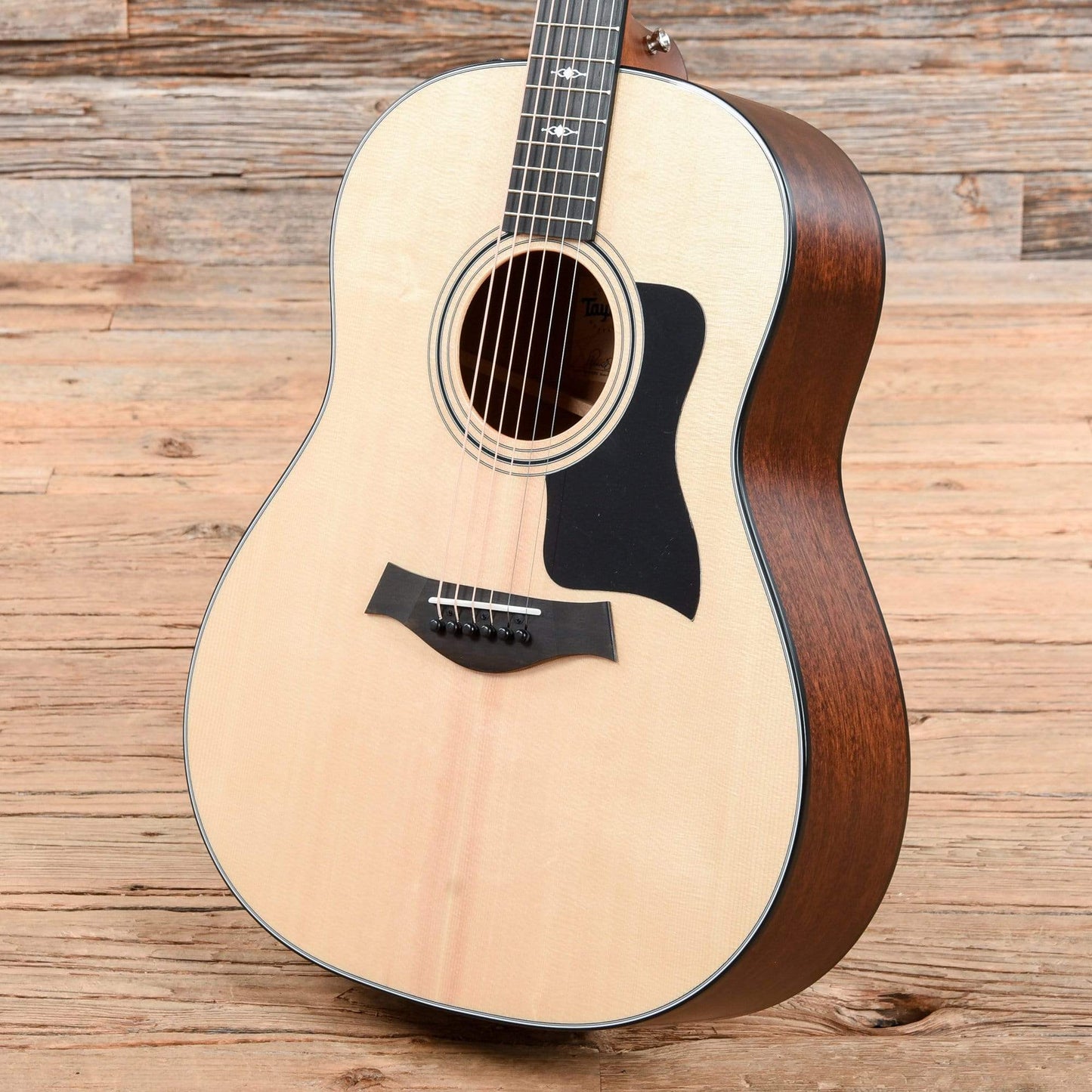 Taylor 317e Sitka/Sapele Grand Pacific ES2 Acoustic Guitars / Dreadnought