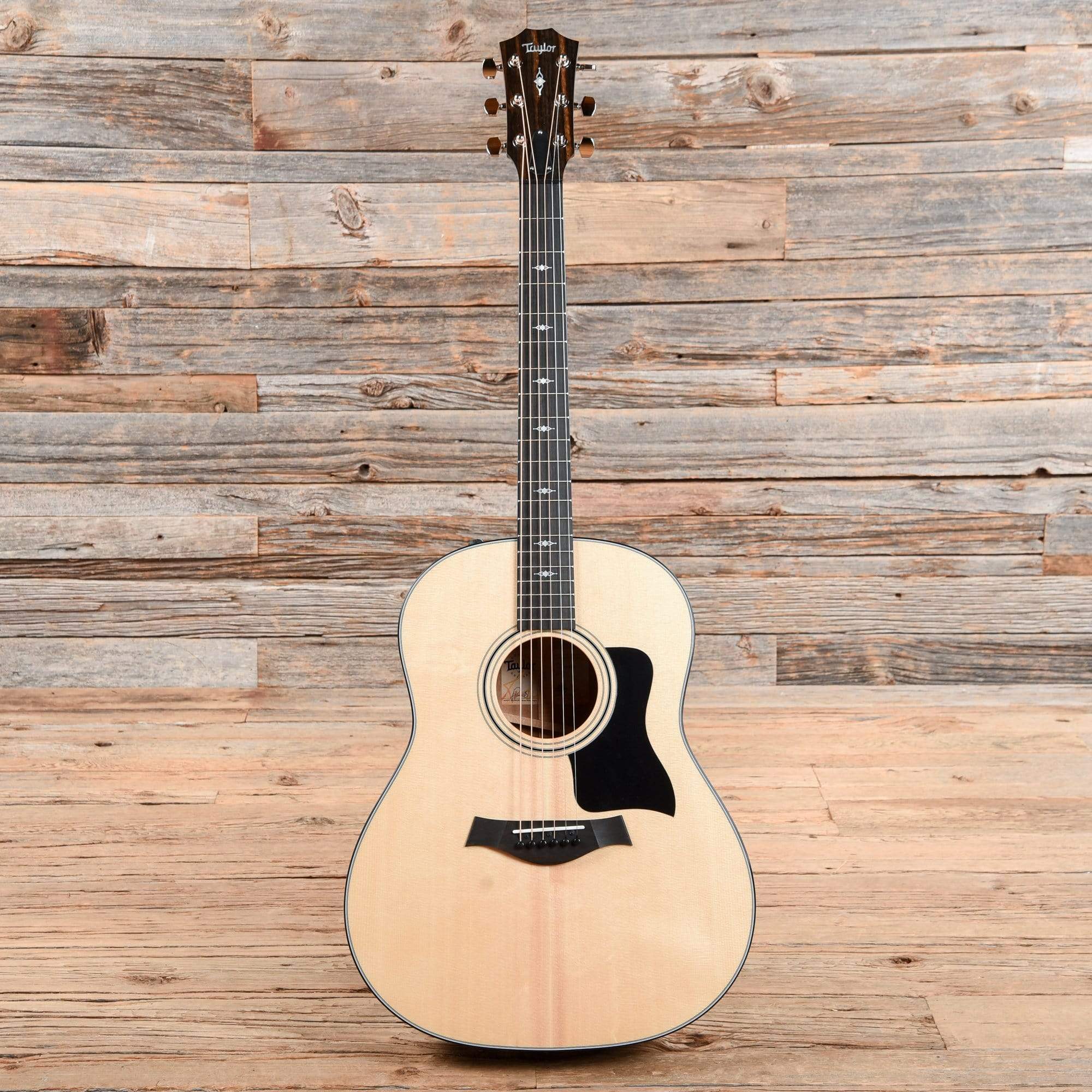 Taylor 317e Sitka/Sapele Grand Pacific ES2 Acoustic Guitars / Dreadnought