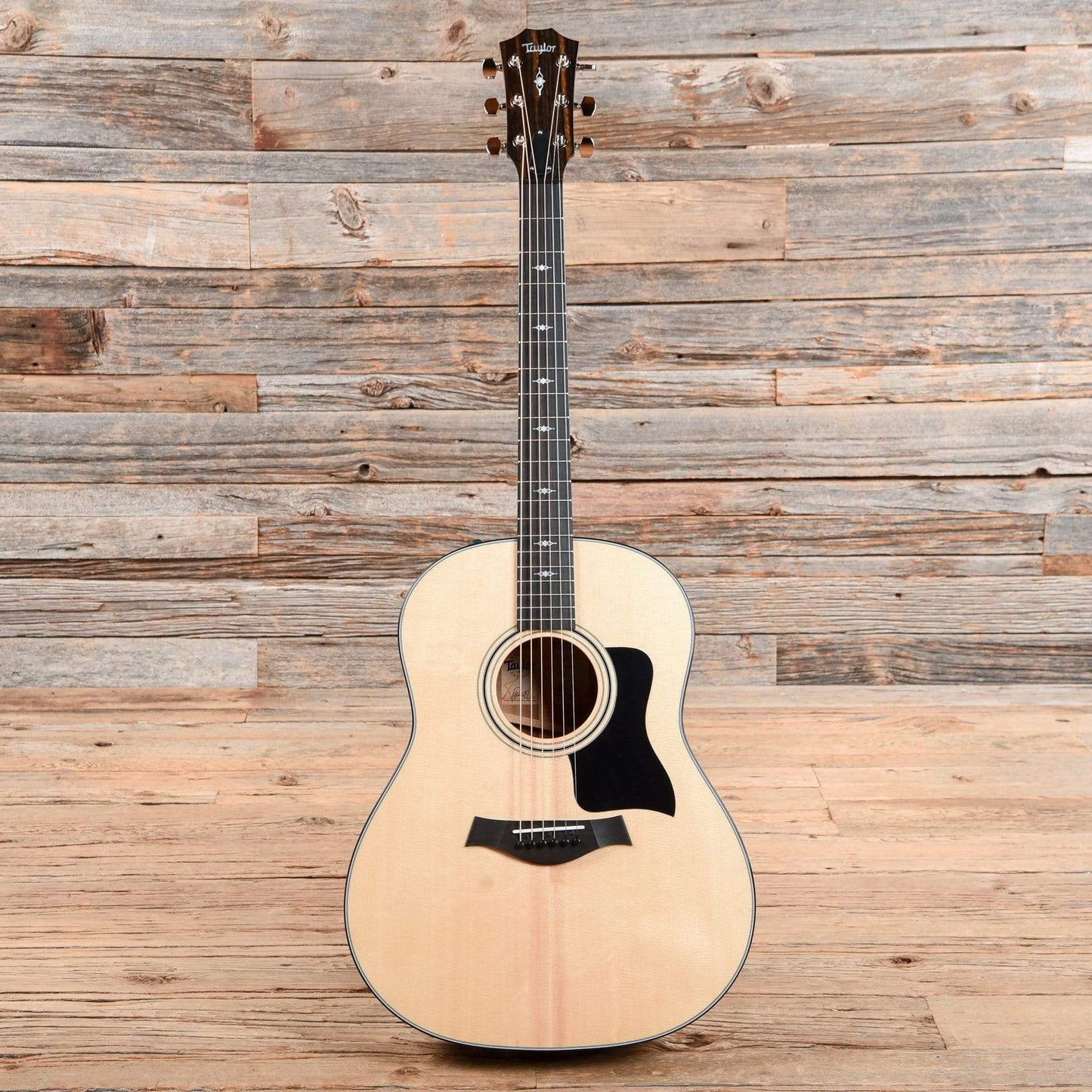 Taylor 317e Sitka/Sapele Grand Pacific ES2 Acoustic Guitars / Dreadnought