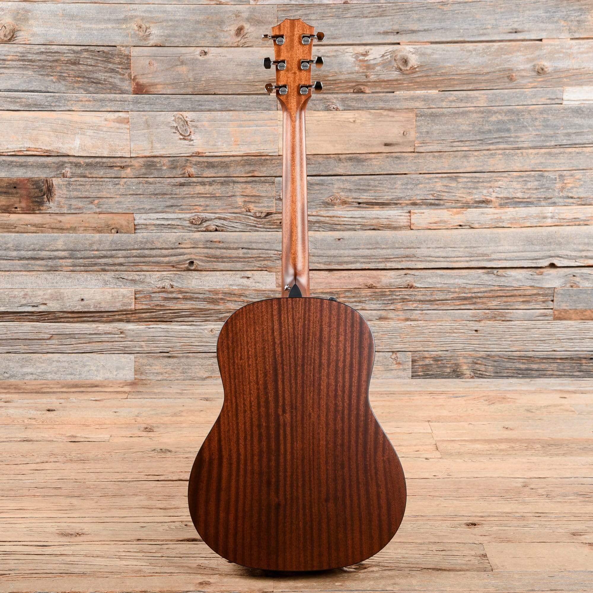 Taylor 317e Sitka/Sapele Grand Pacific ES2 Acoustic Guitars / Dreadnought