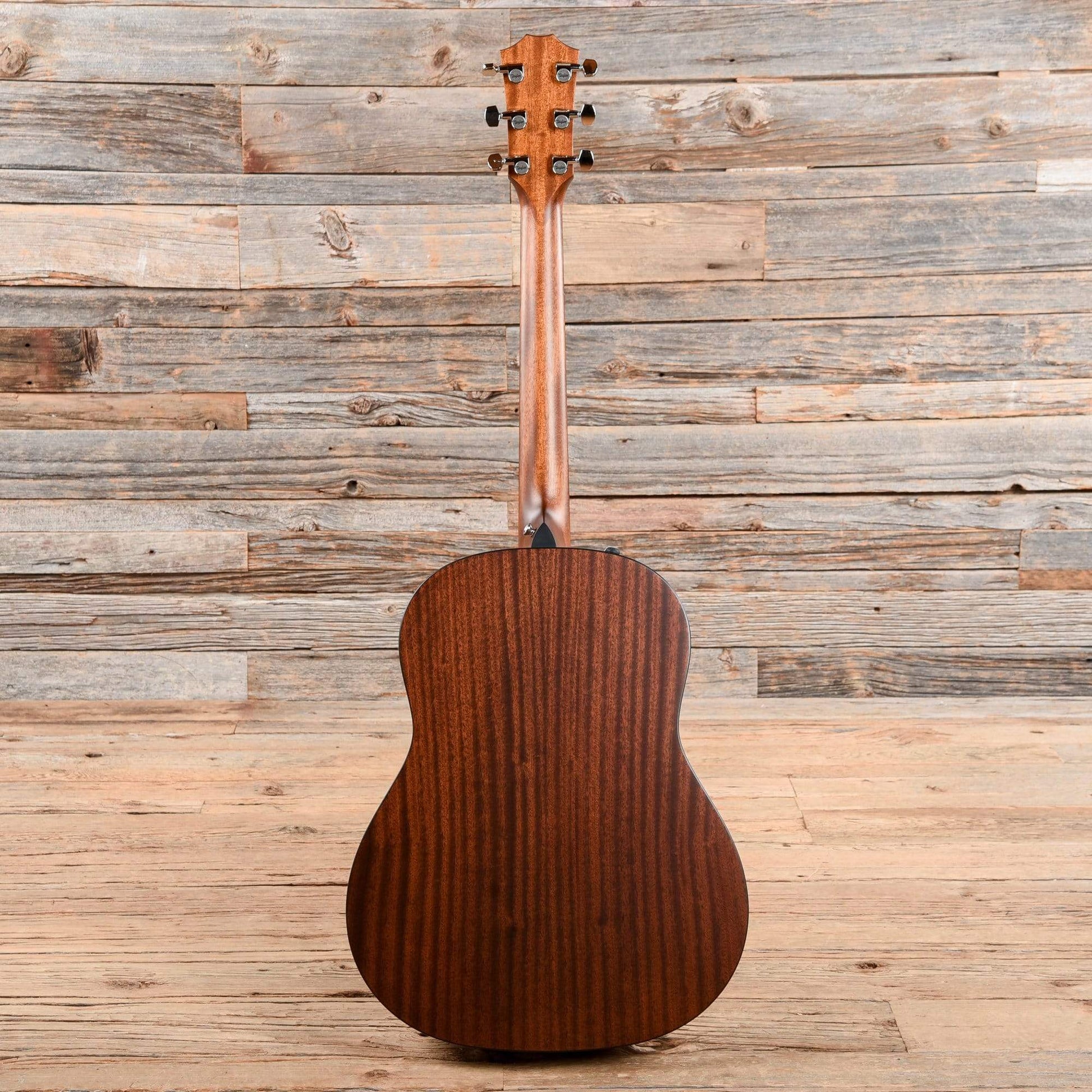 Taylor 317e Sitka/Sapele Grand Pacific ES2 Acoustic Guitars / Dreadnought