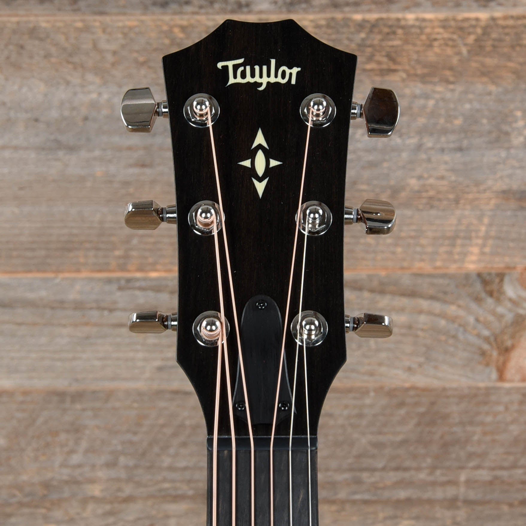 Taylor 517 Builder's Edition Sitka/Tropical Mahogany Grand Pacific Wil