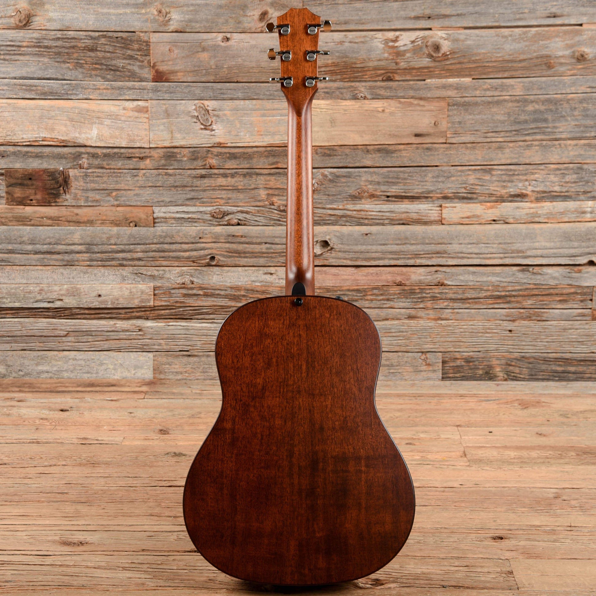 Taylor 517e Builder's Edition Torrefied Sitka/Tropical Mahogany Grand Pacific Natural ES2 Acoustic Guitars / Dreadnought