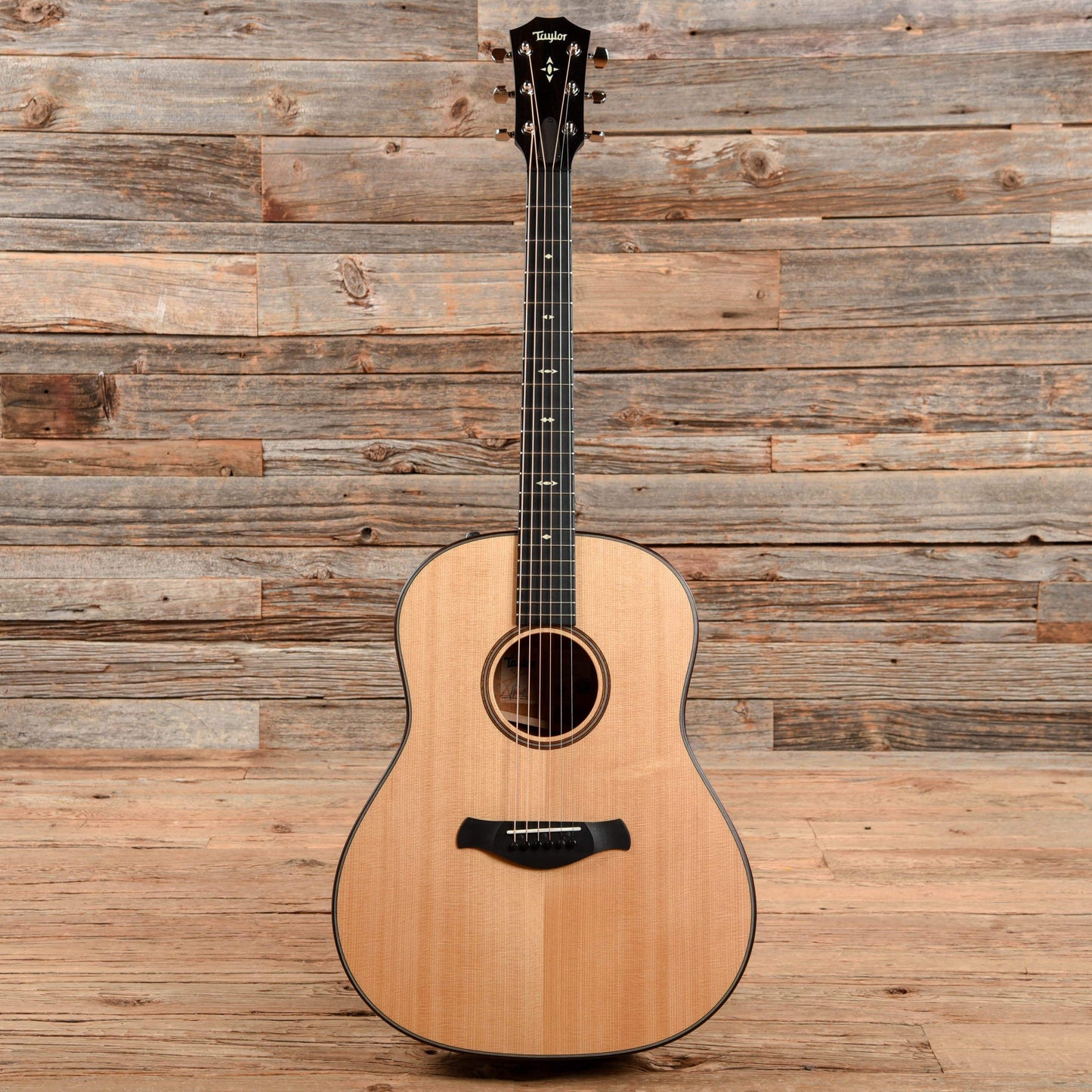 Taylor 517e Builder's Edition Torrefied Sitka/Tropical Mahogany Grand Pacific Natural ES2 Acoustic Guitars / Dreadnought