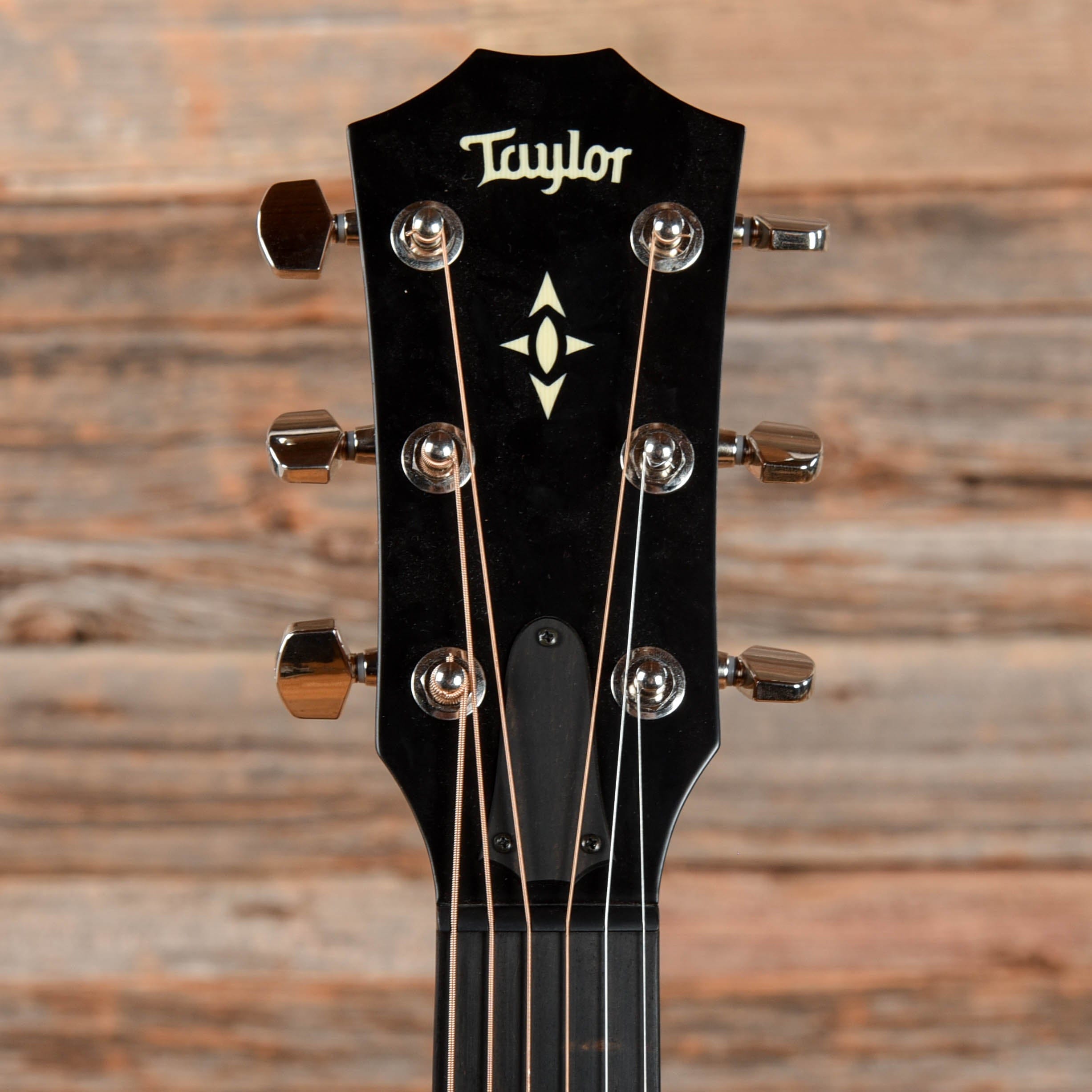 Taylor 517e Builder's Edition Torrefied Sitka/Tropical Mahogany Grand Pacific Natural ES2 Acoustic Guitars / Dreadnought