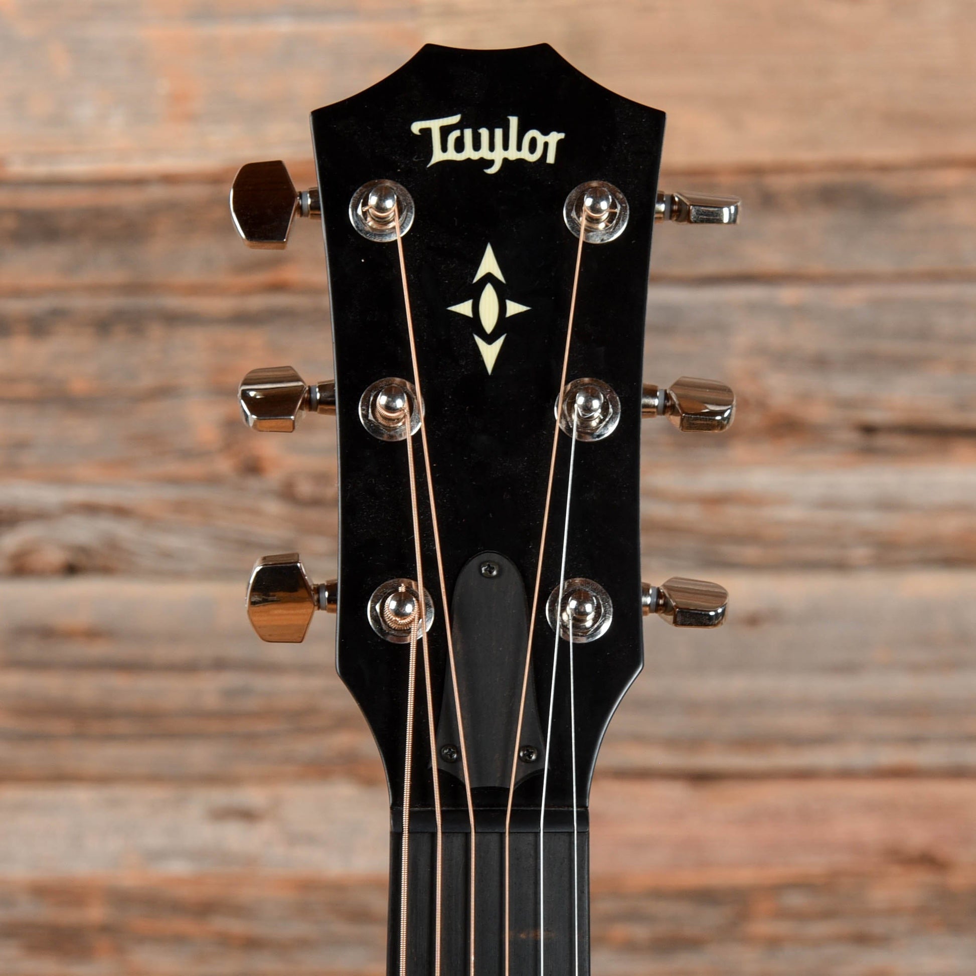 Taylor 517e Builder's Edition Torrefied Sitka/Tropical Mahogany Grand Pacific Natural ES2 Acoustic Guitars / Dreadnought