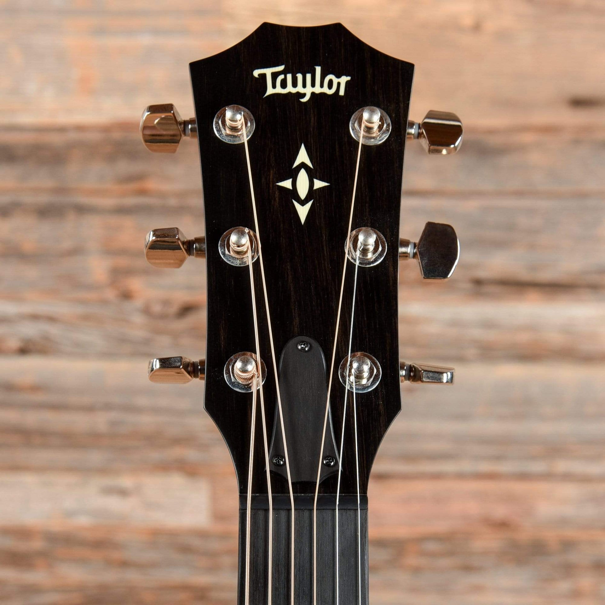 Taylor 517e Builder's Edition Torrefied Sitka/Tropical Mahogany Grand Pacific Natural ES2 Acoustic Guitars / Dreadnought